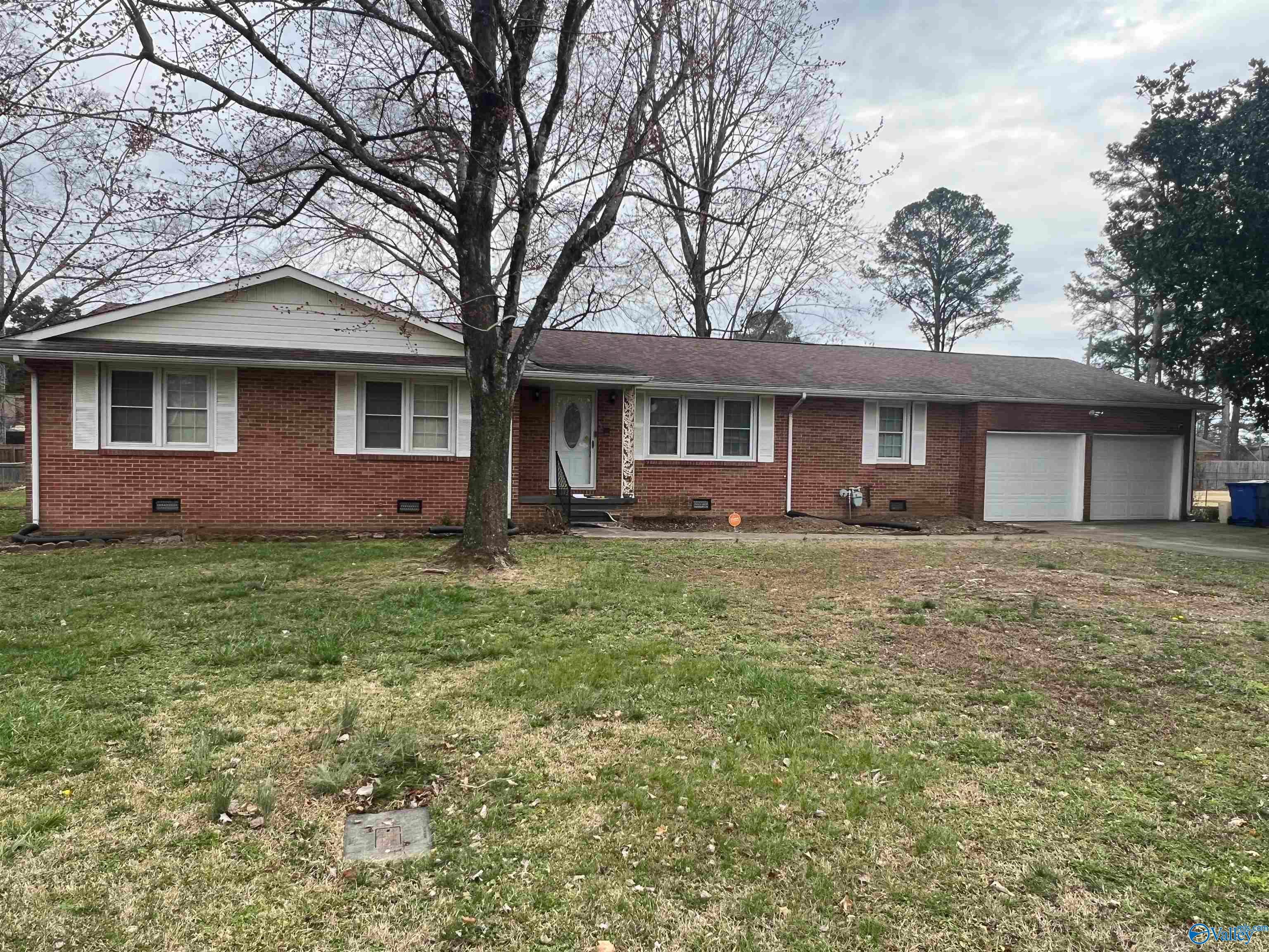 1702 Pine Street — photo