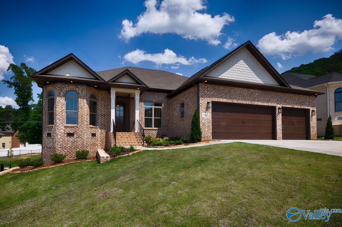 1311 Camellia Court Circle — photo