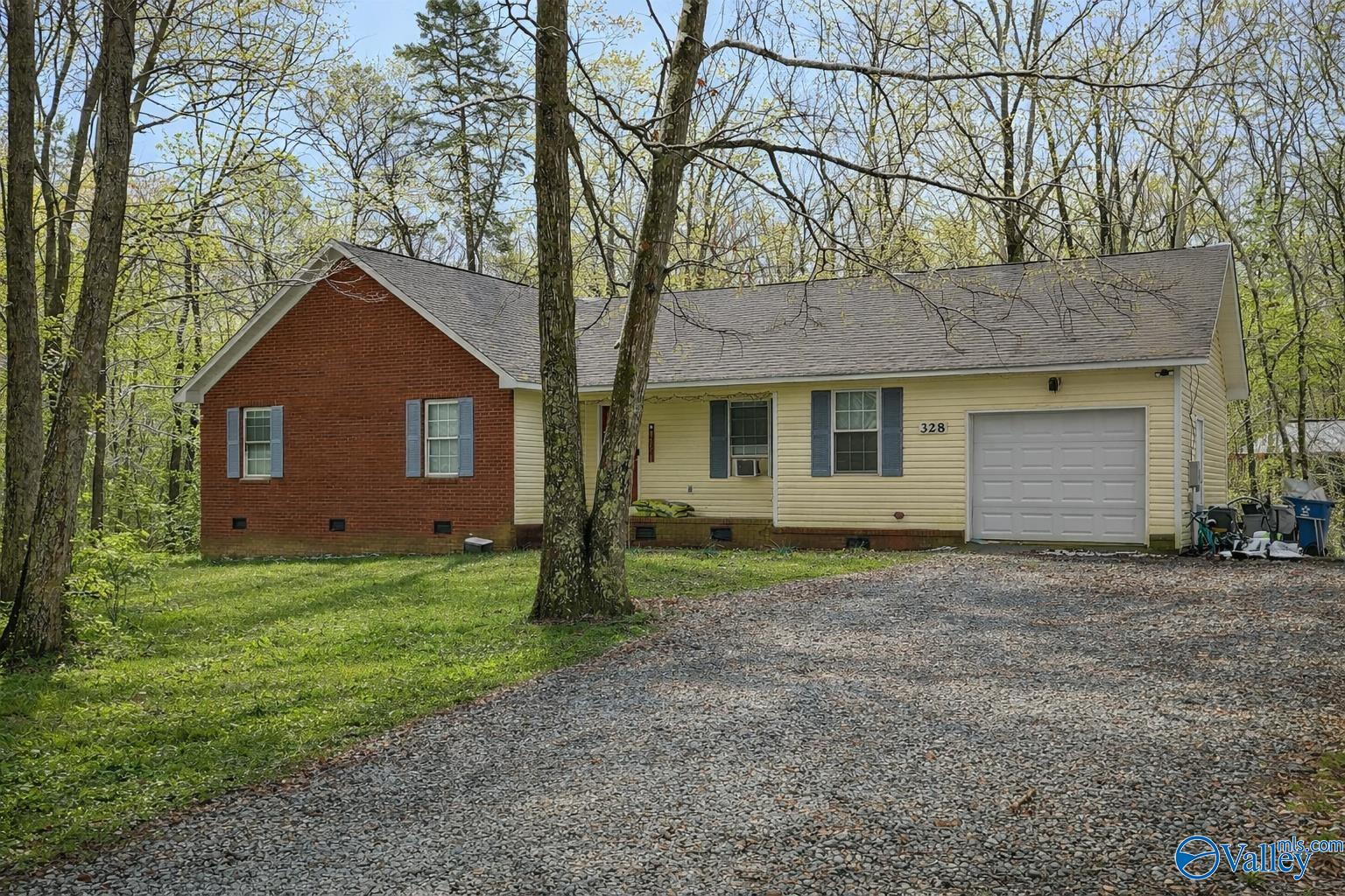 328 Waverly Hills Road — photo