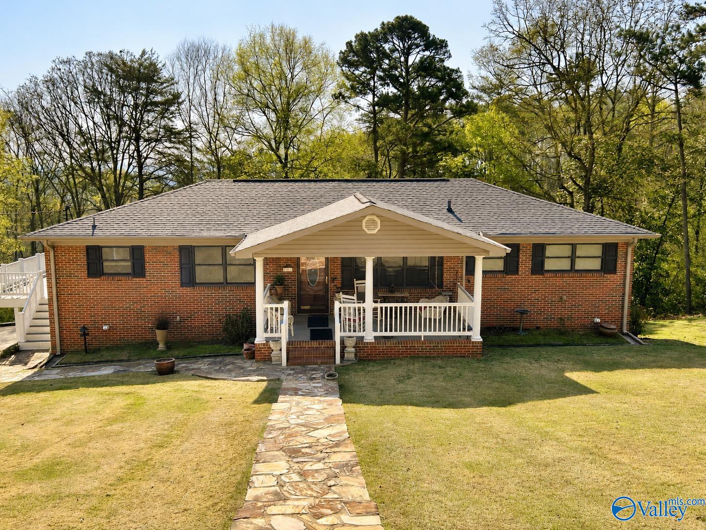 1217 Knight Drive — photo