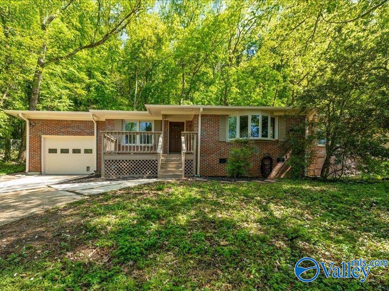 2106 Colice Road SE — photo