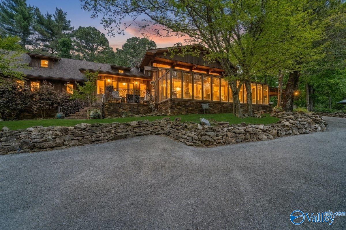 1302 Old Boaz Hwy — photo