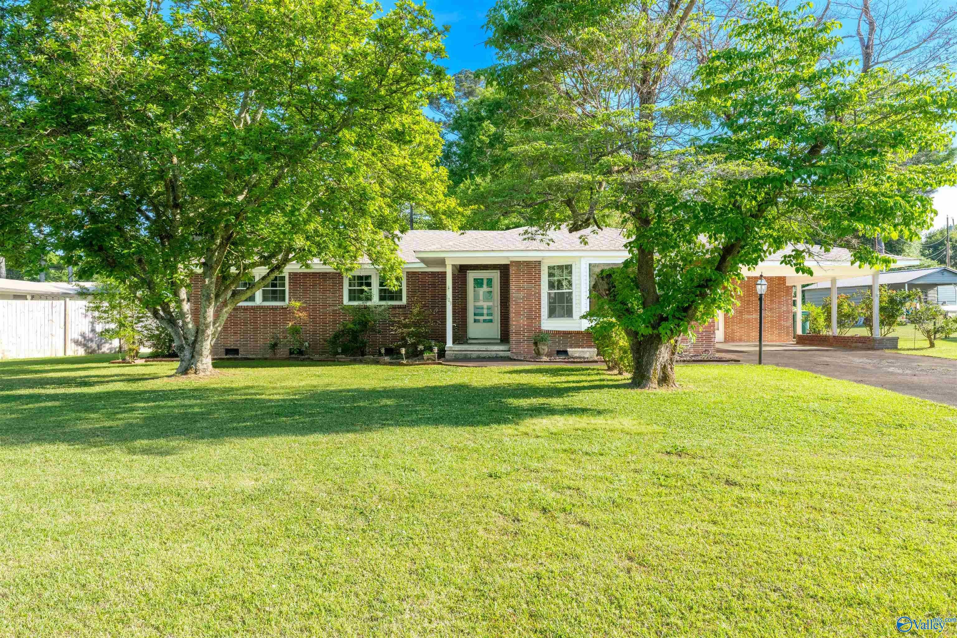 103 Rivermont Drive — photo