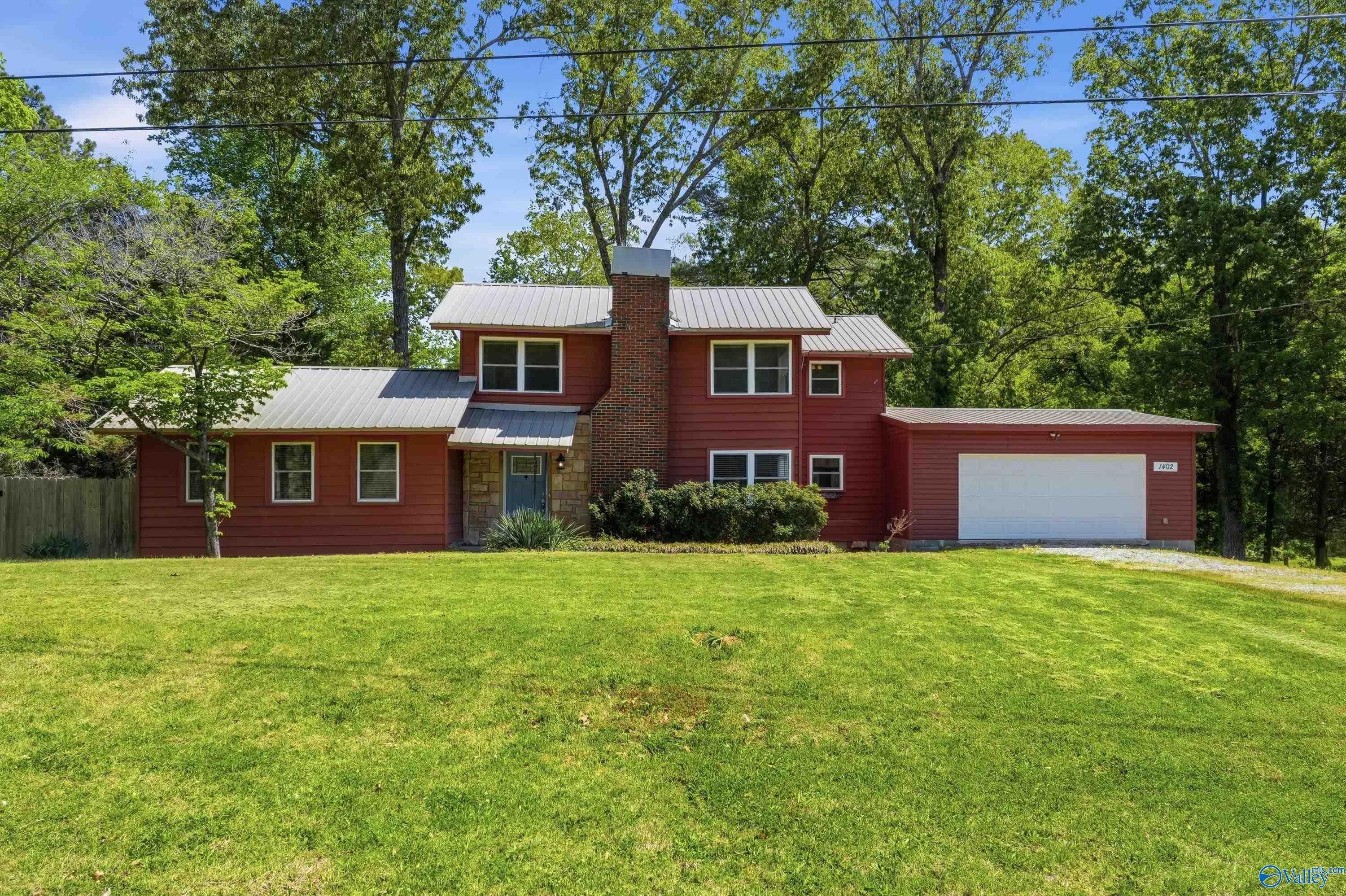 1402 Mitchell Pines Trail, Decatur, AL 35603