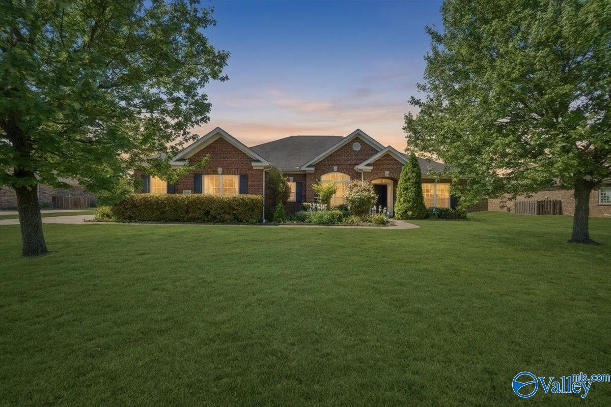 114 Parkview Drive — photo
