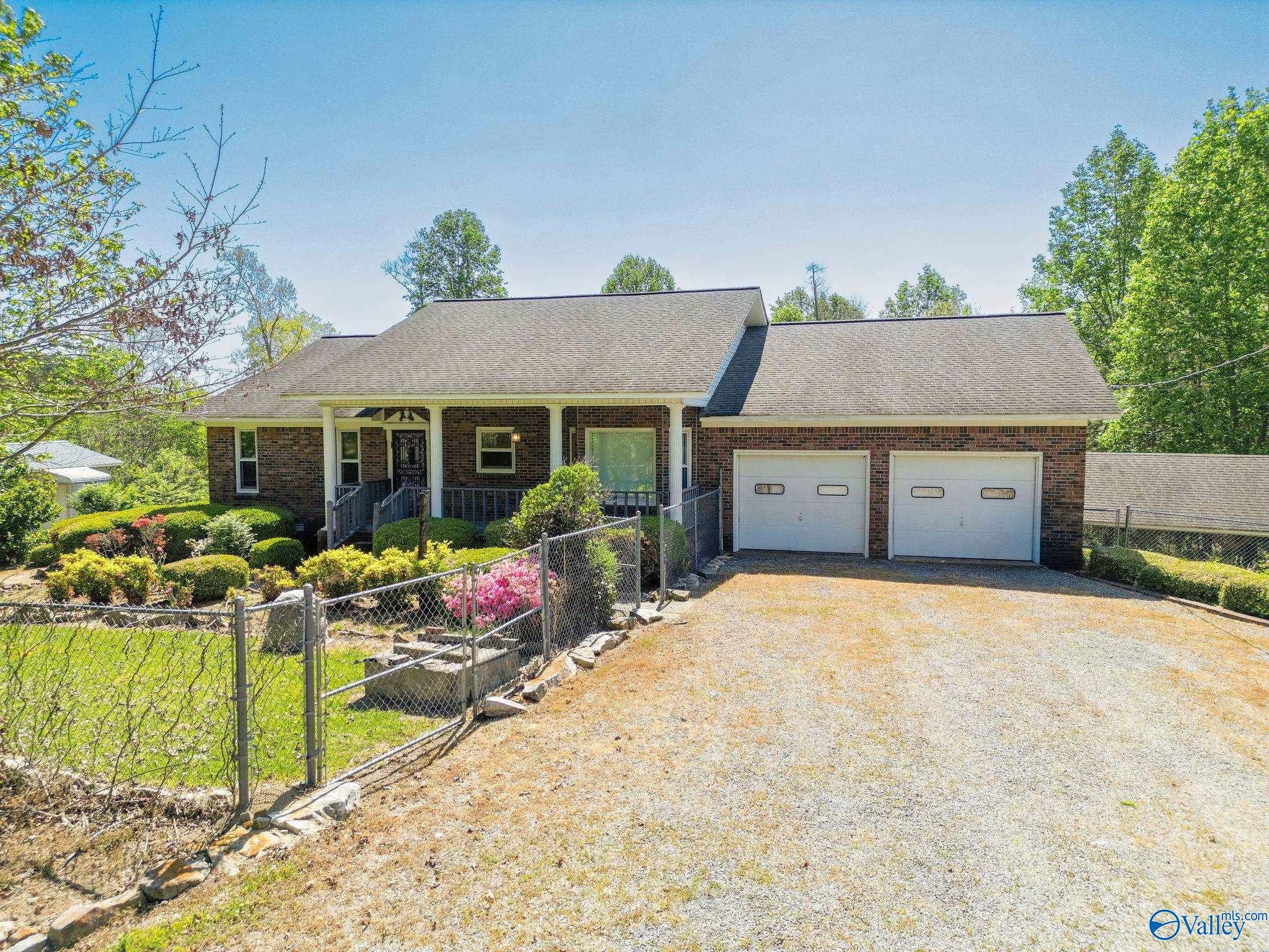 1062 Garrett Street — photo