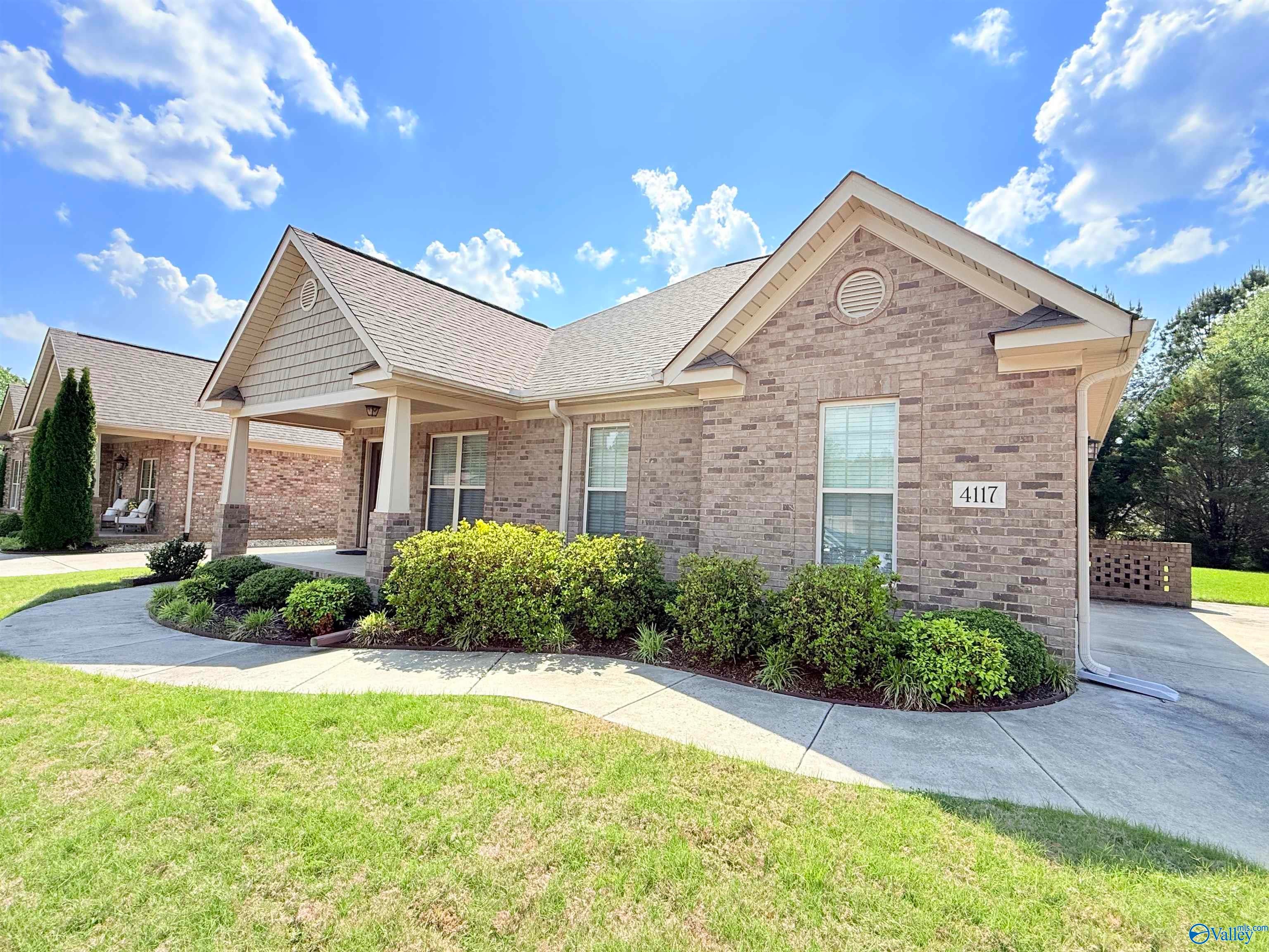 4117 Clydesdale Way SW — photo