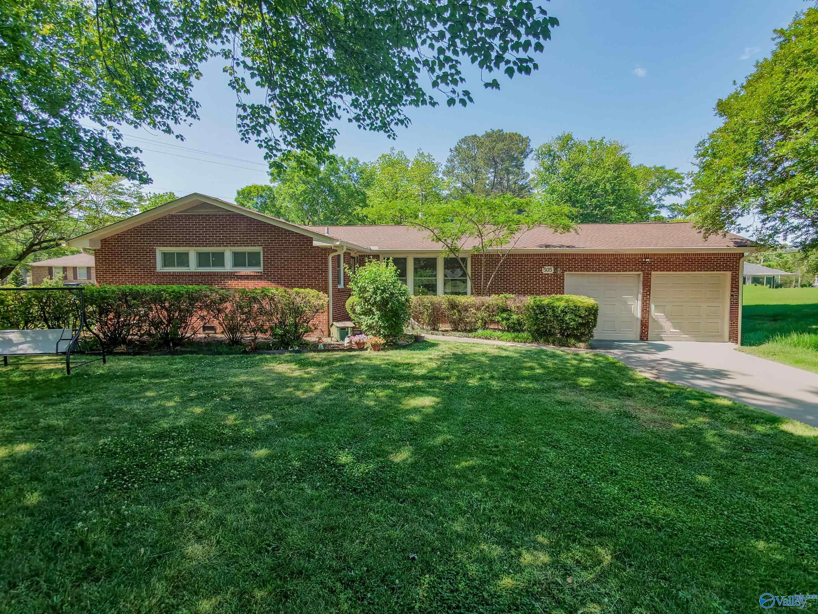 505 Bellingrath Drive SW — photo