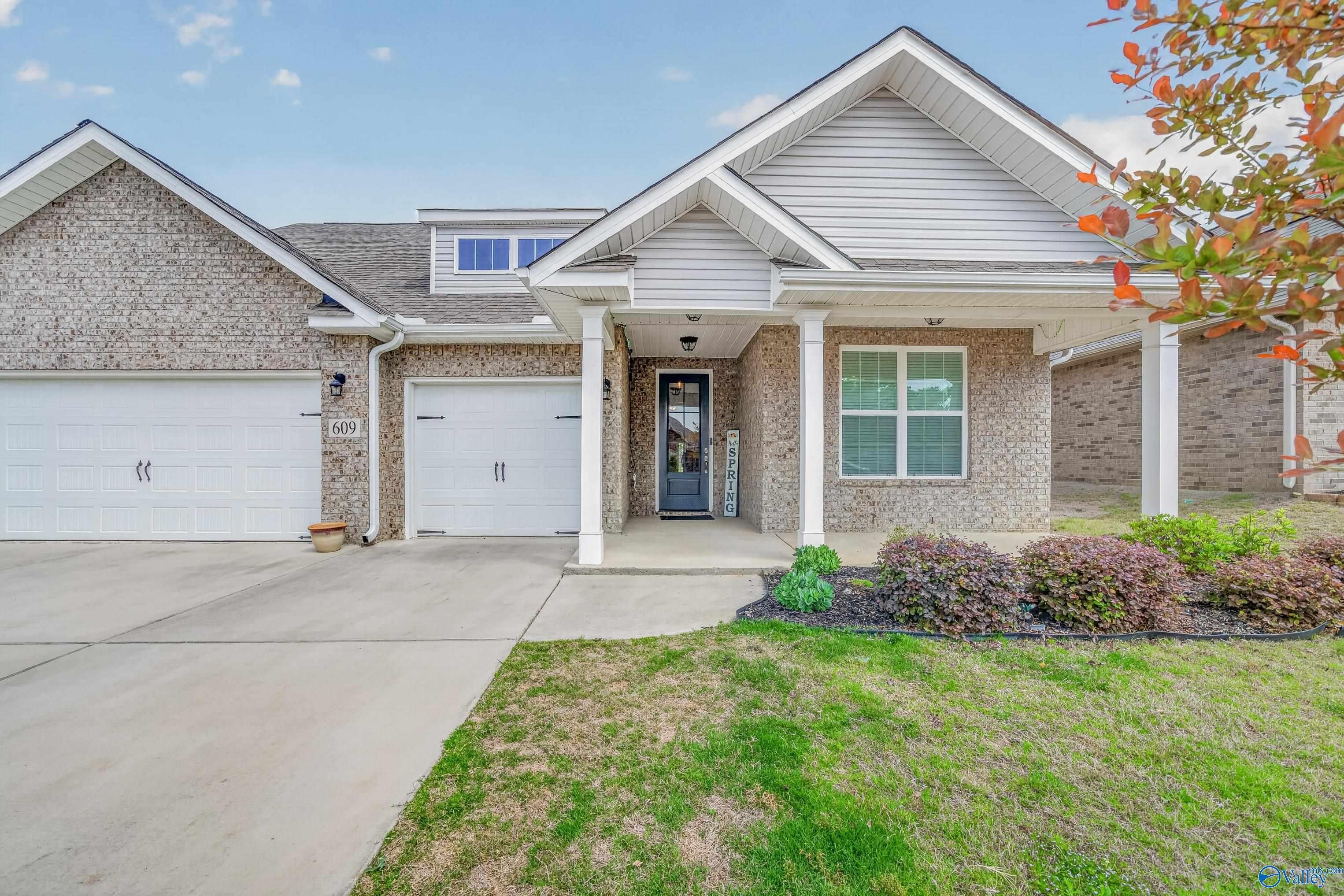 609 Magnolia Cove Lane — photo