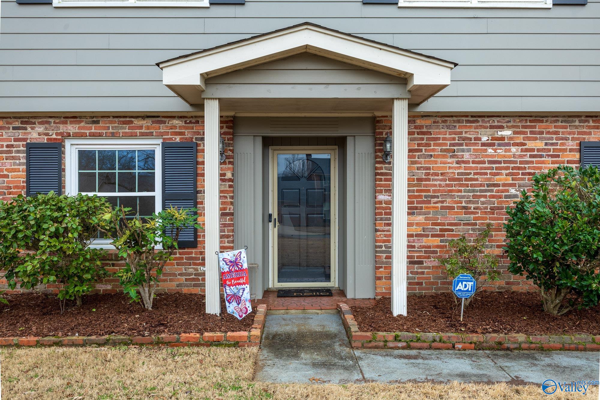 2607 13th Street, Decatur, AL 35601 — photo 2
