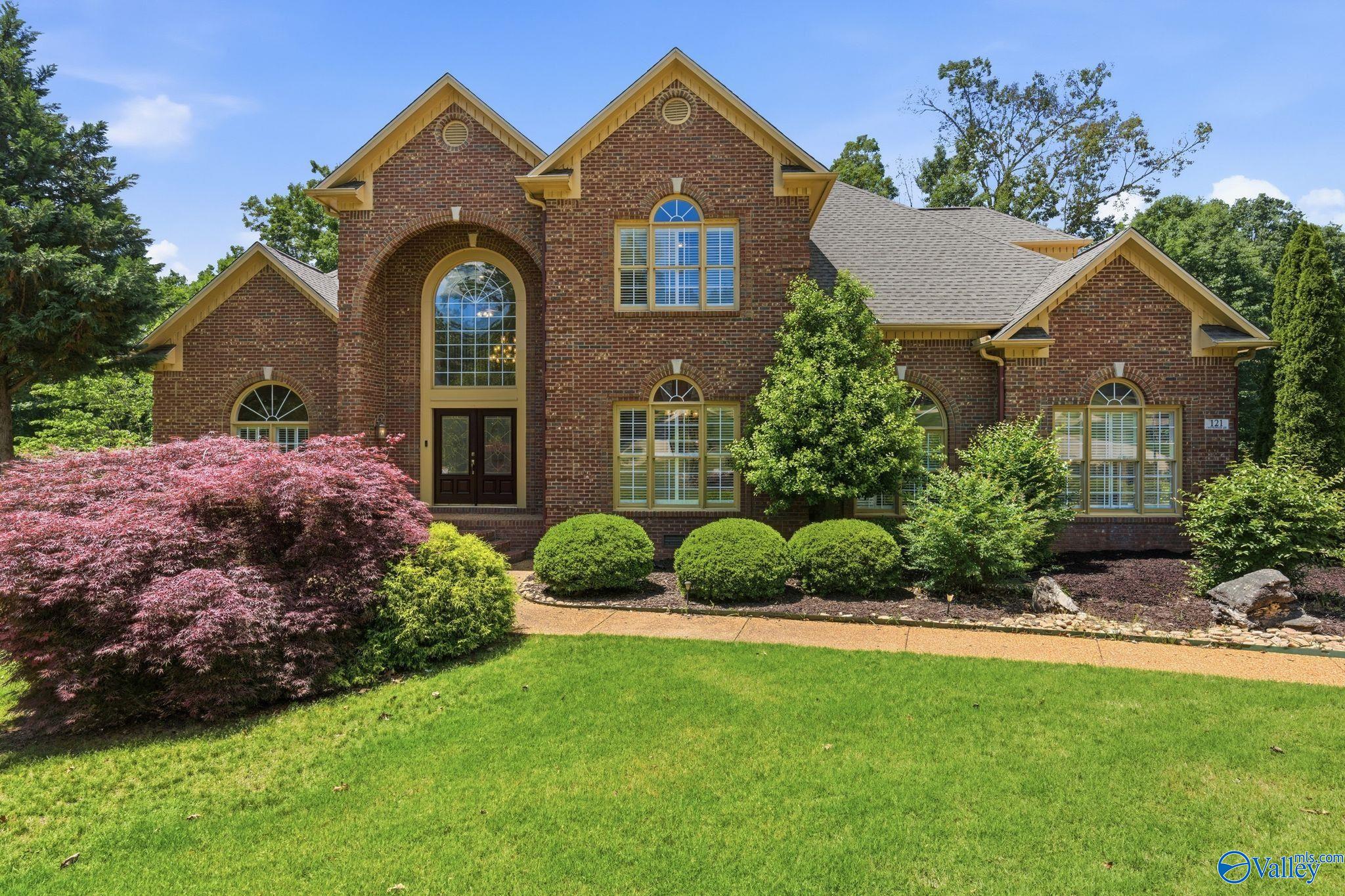 121 Cheekwood Drive — photo