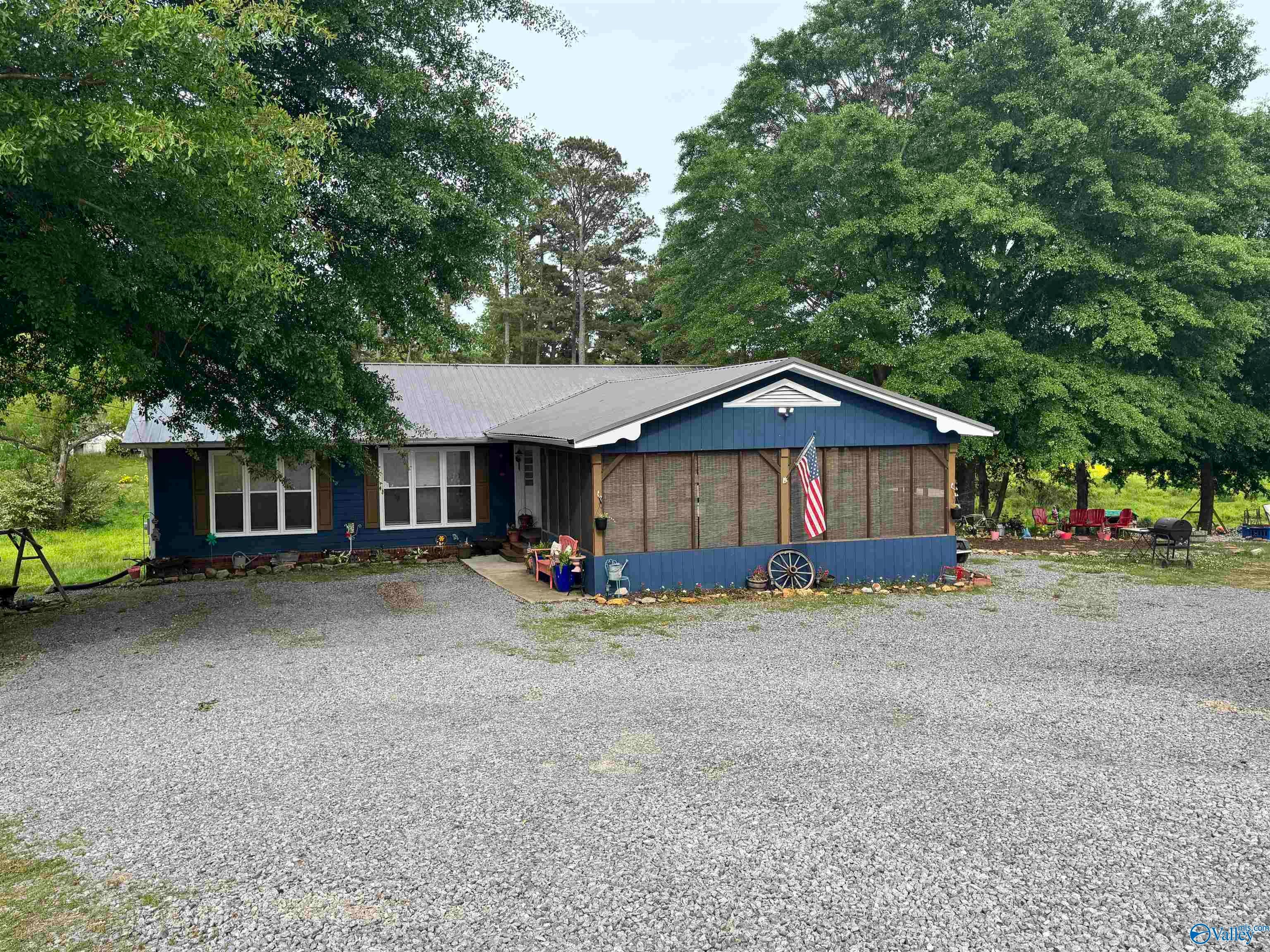 567 Liberty Drive — photo