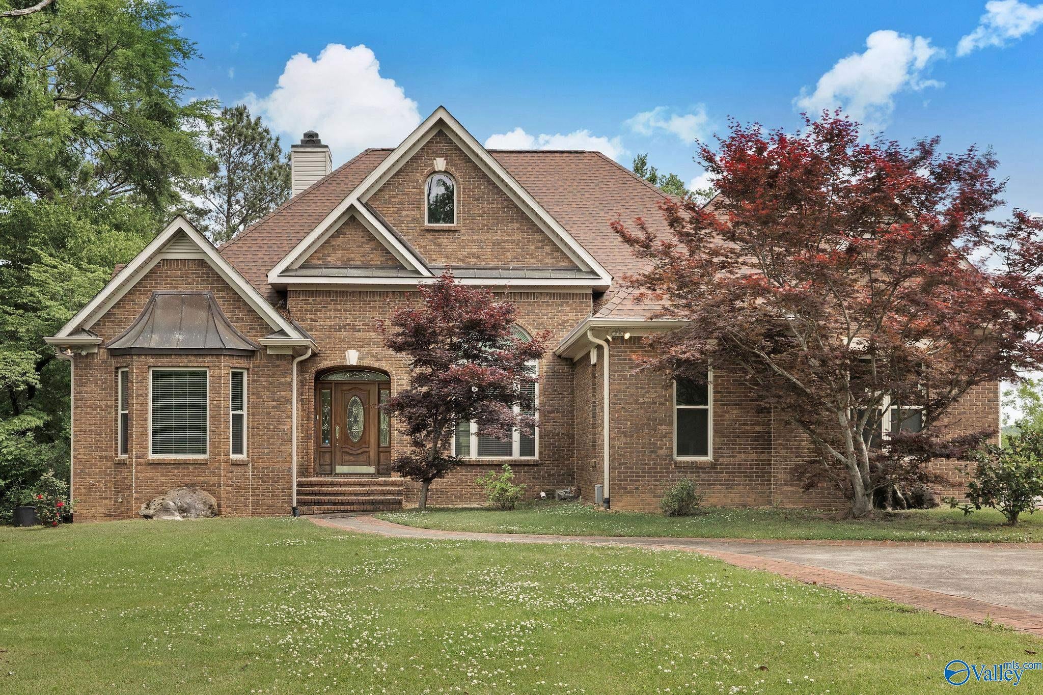 2474 County Highway 49 — photo