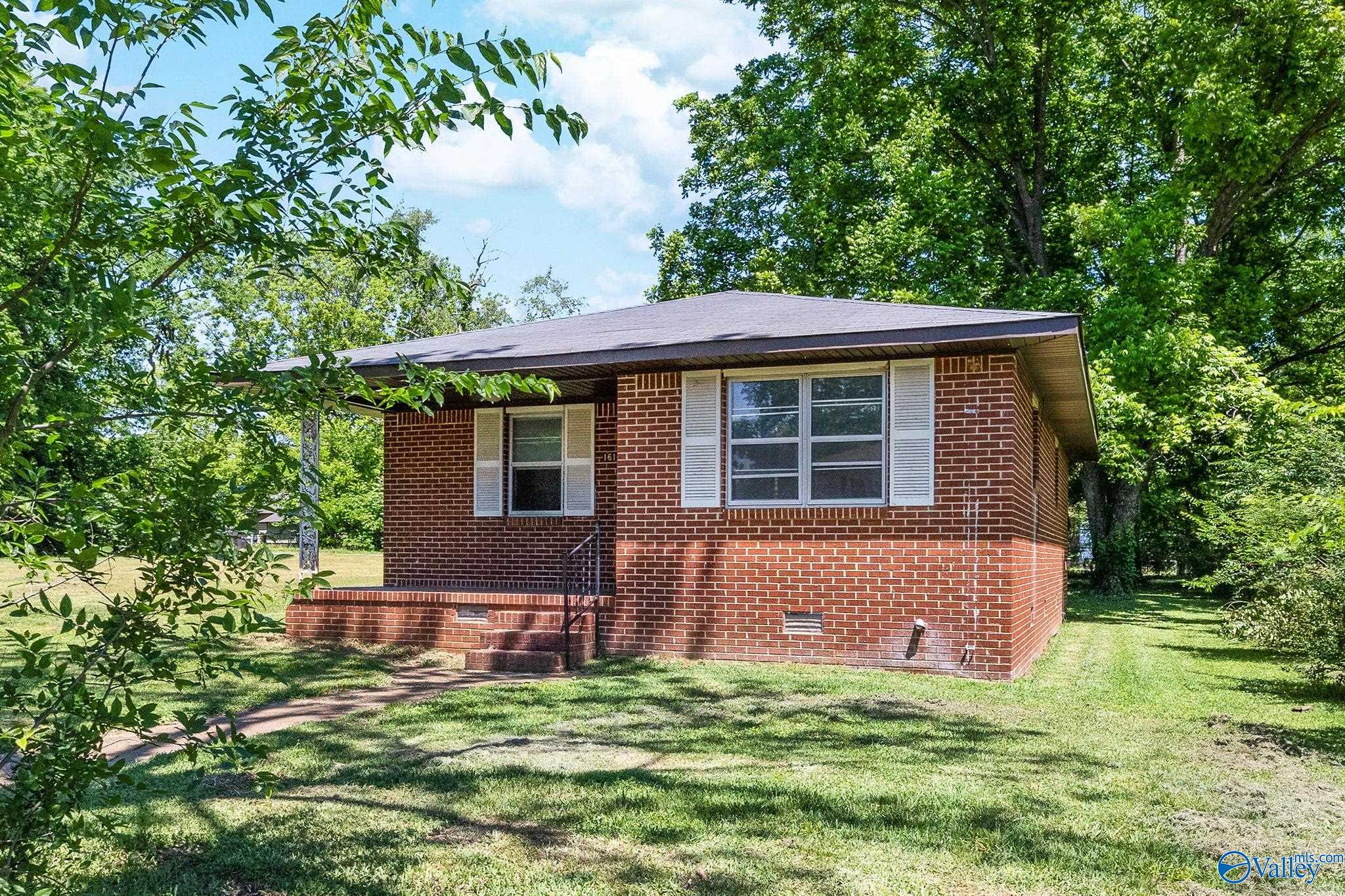 1616 Chestnut Street, Decatur, AL 35601 — photo 2