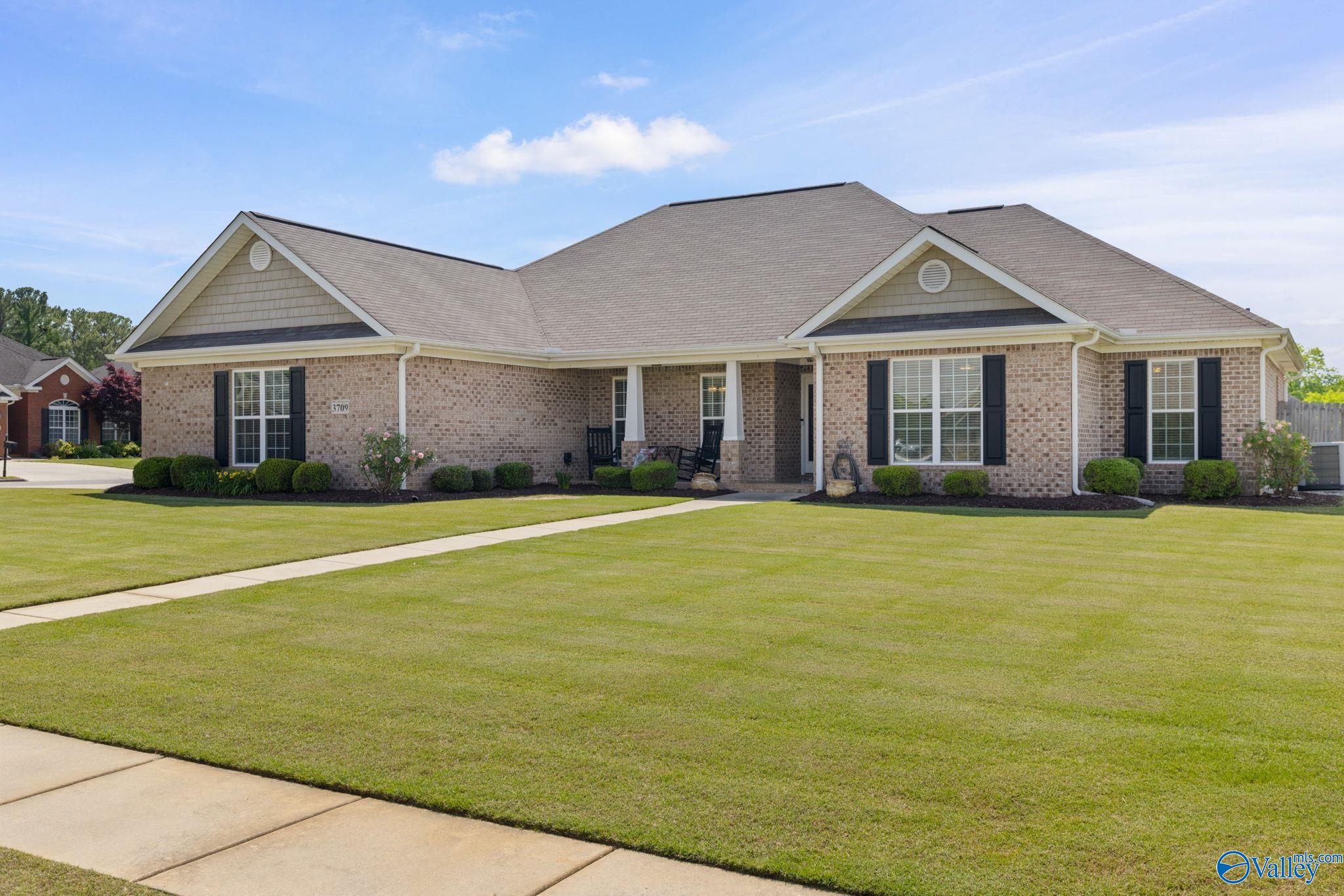 3709 Chartwell Court, Decatur, AL 35603 — photo 2