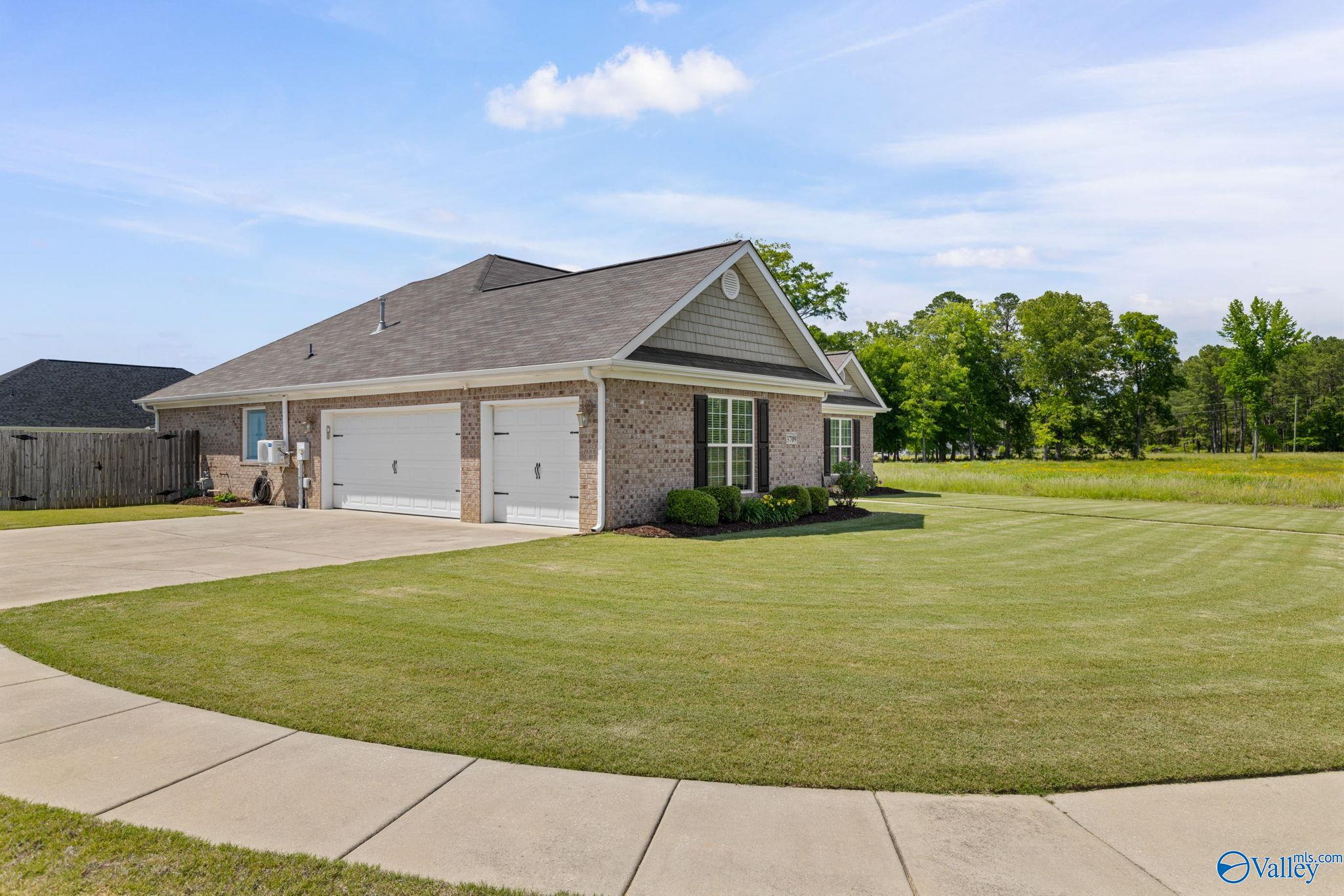 3709 Chartwell Court, Decatur, AL 35603 — photo 3