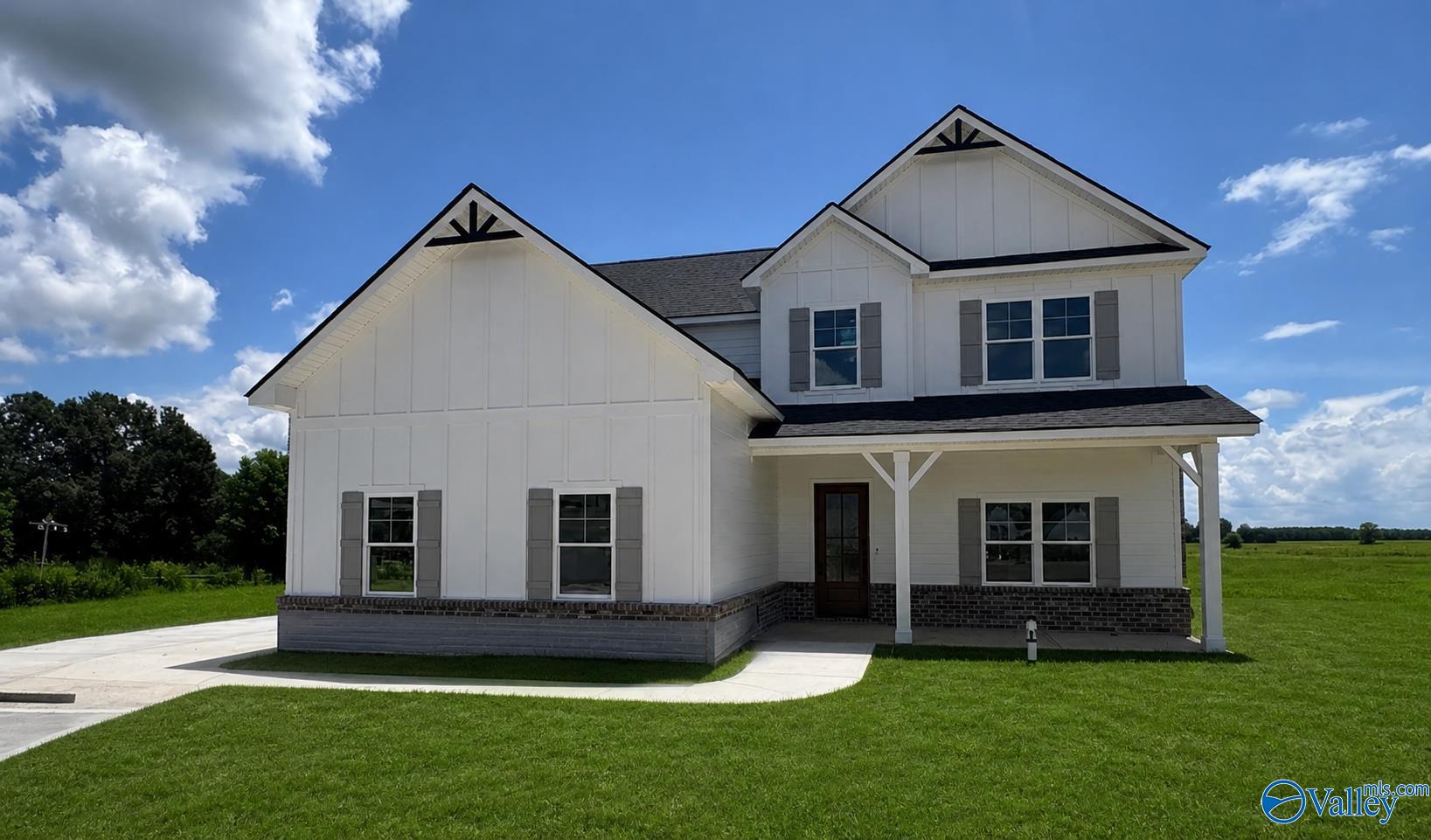 23339 Rhett Drive, Athens, AL 35613