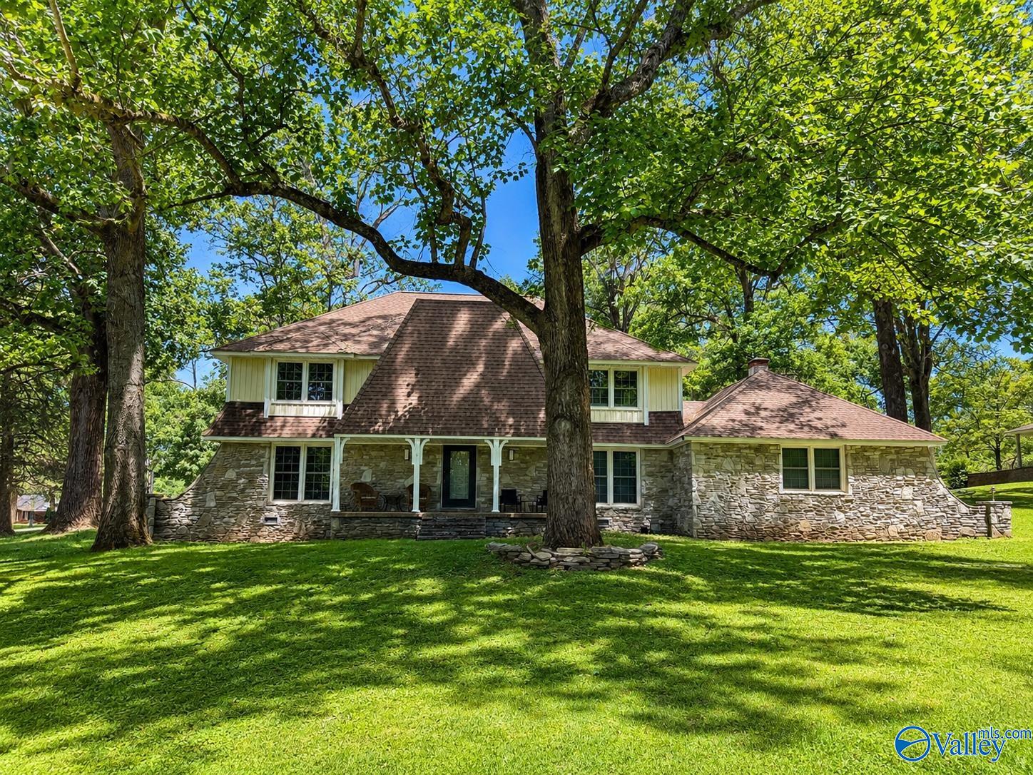 104 Poplar Drive — photo