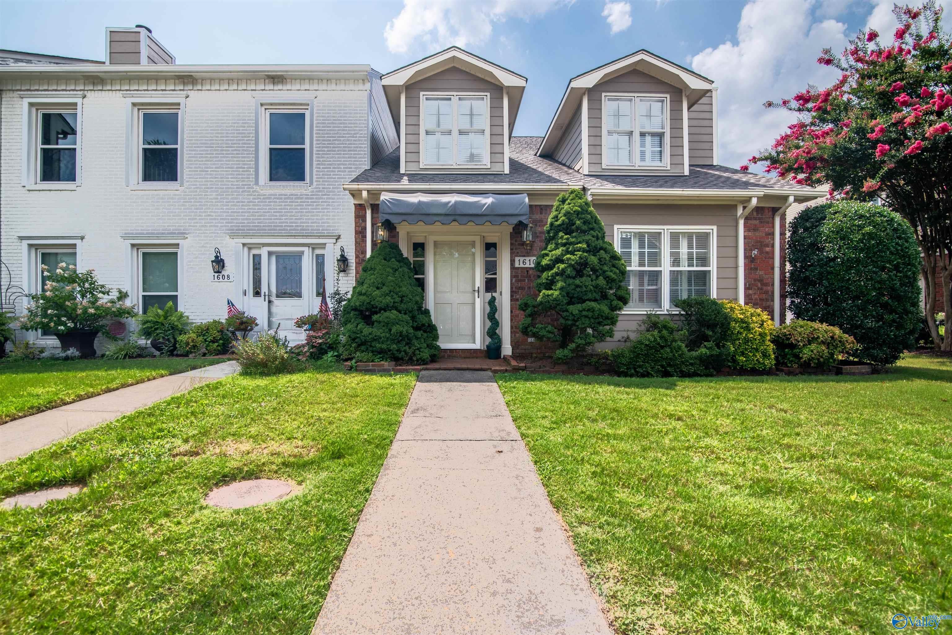 1610 Riverbend Place — photo