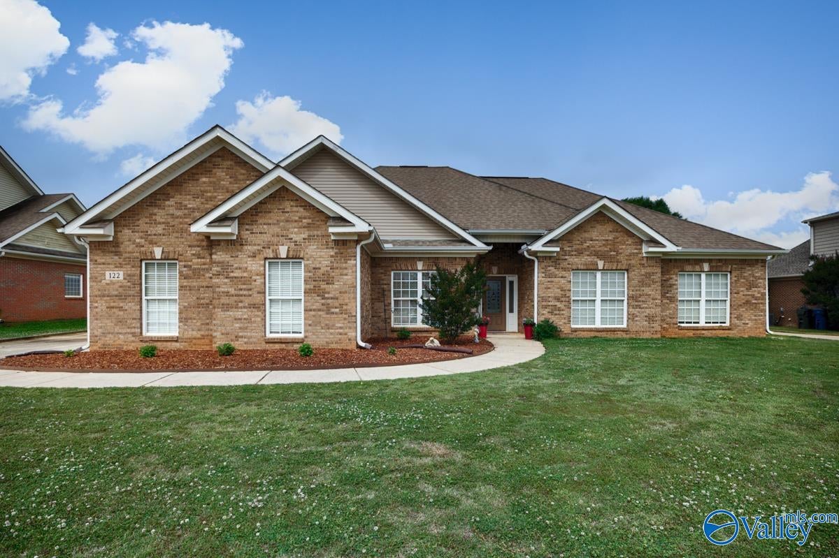 122 Meadow Ridge Drive — photo