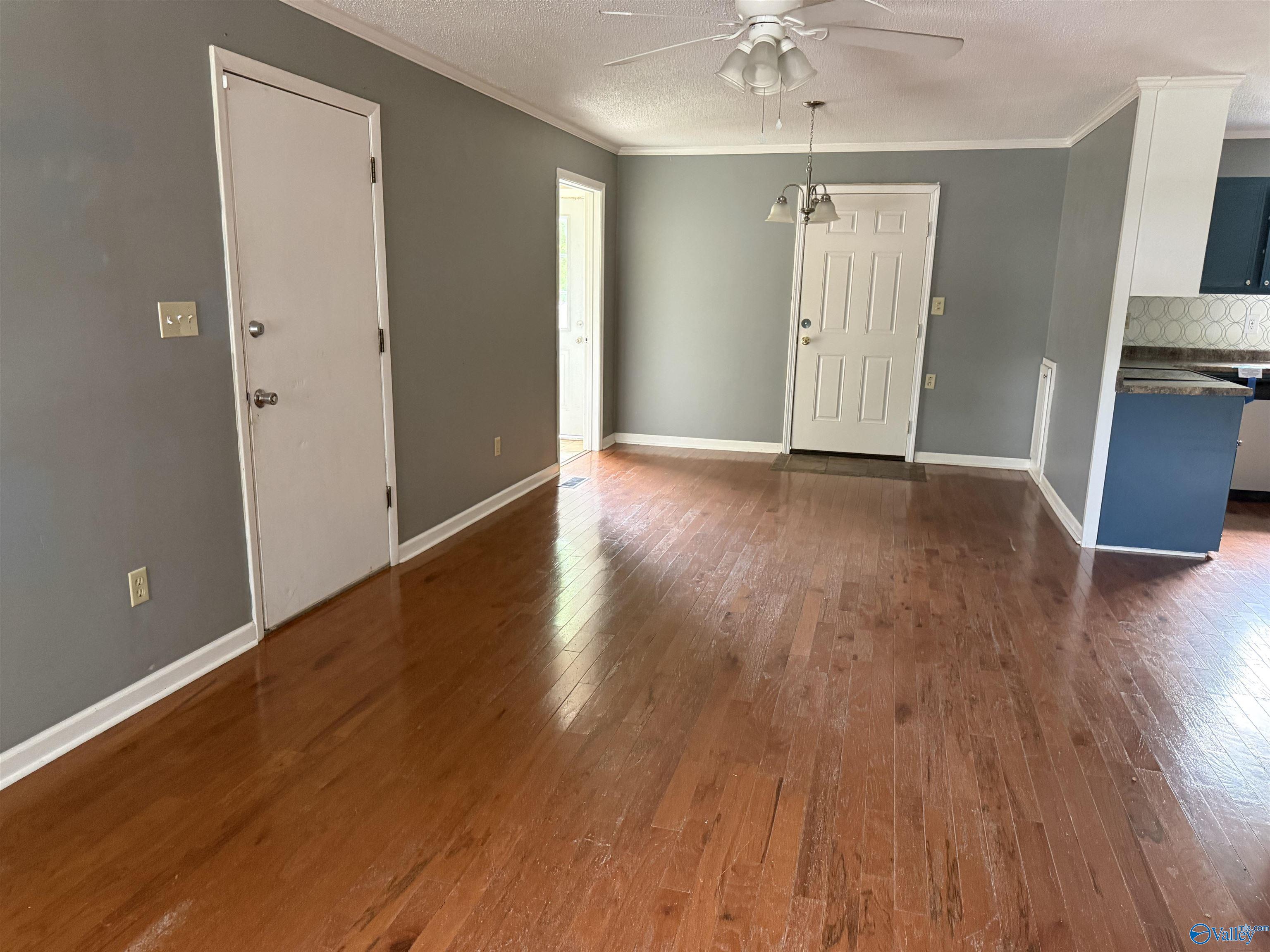 2723 Longfellow Drive SW, Decatur, AL 35603 — photo 3