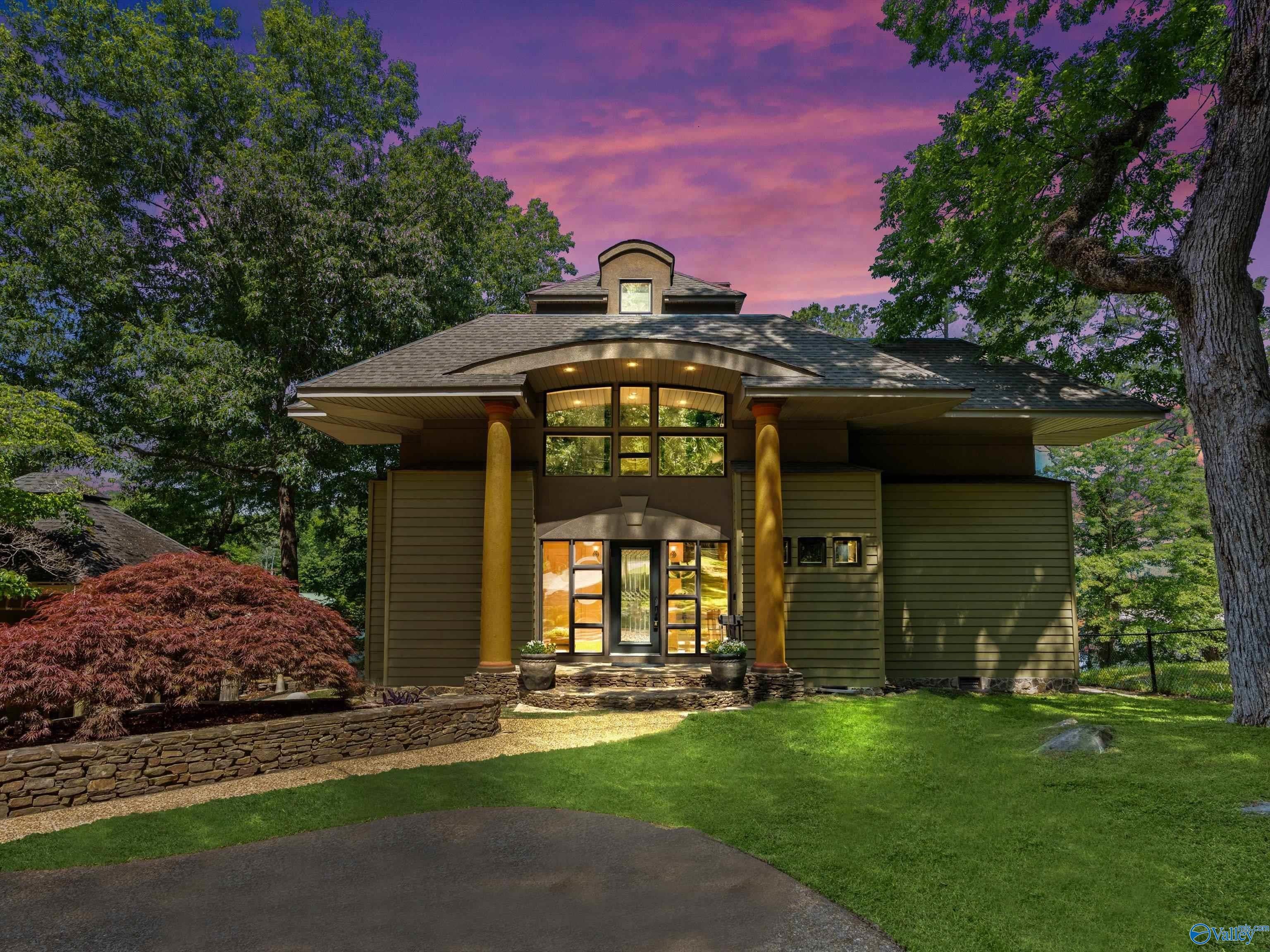300 Fisher Hollow Road — photo