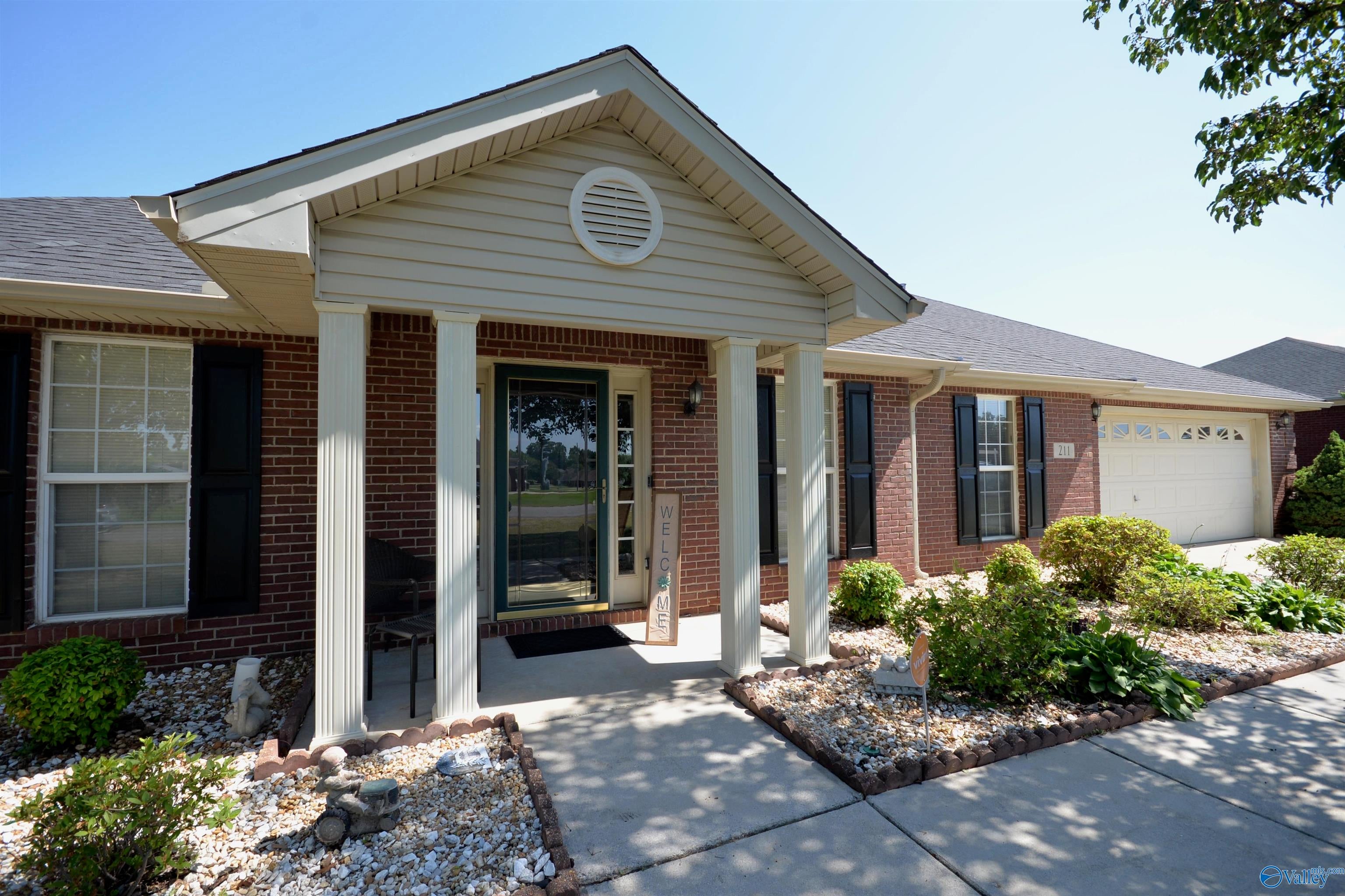 211 Williston Drive — photo