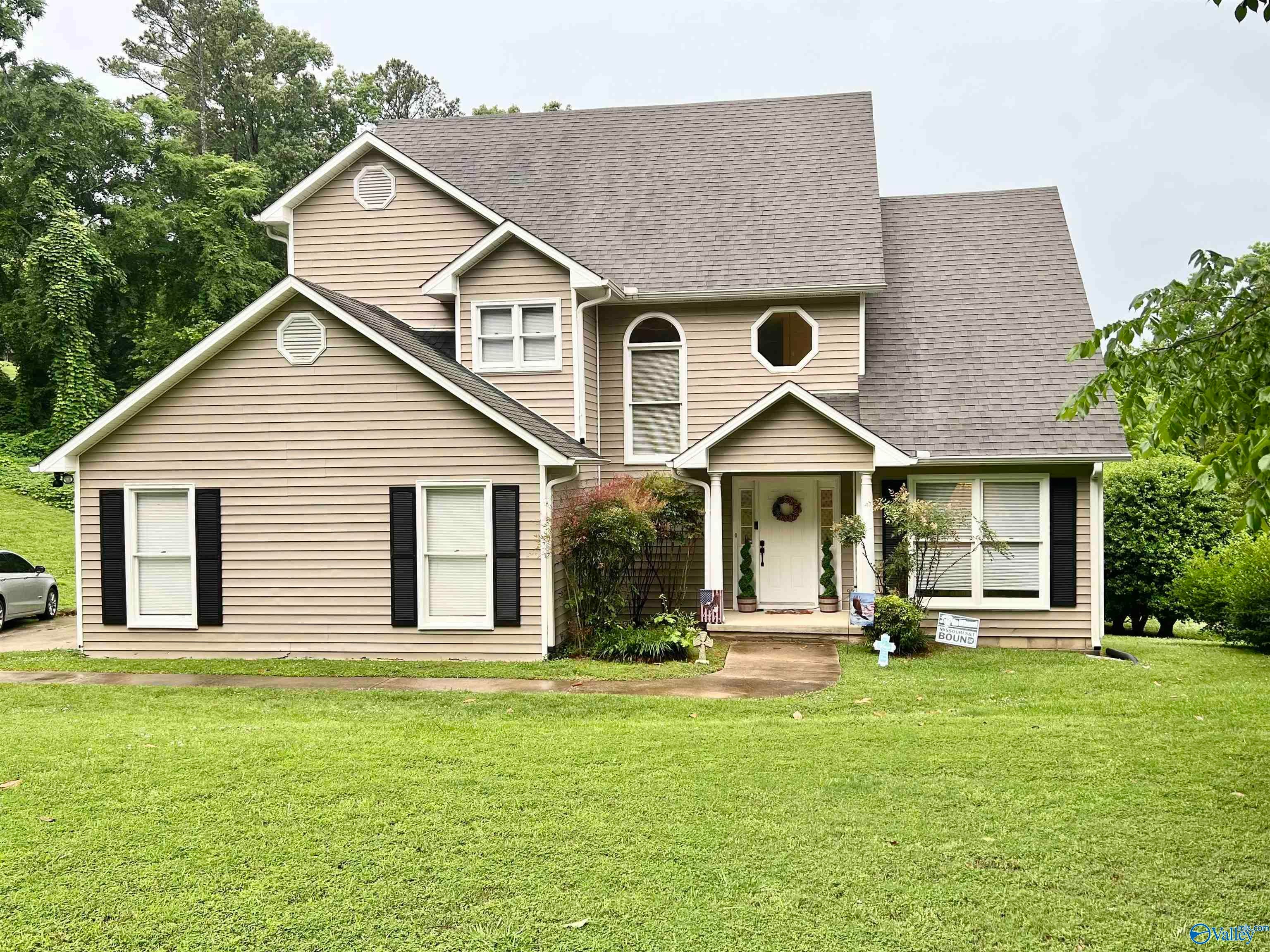 3392 Cedar Lane — photo
