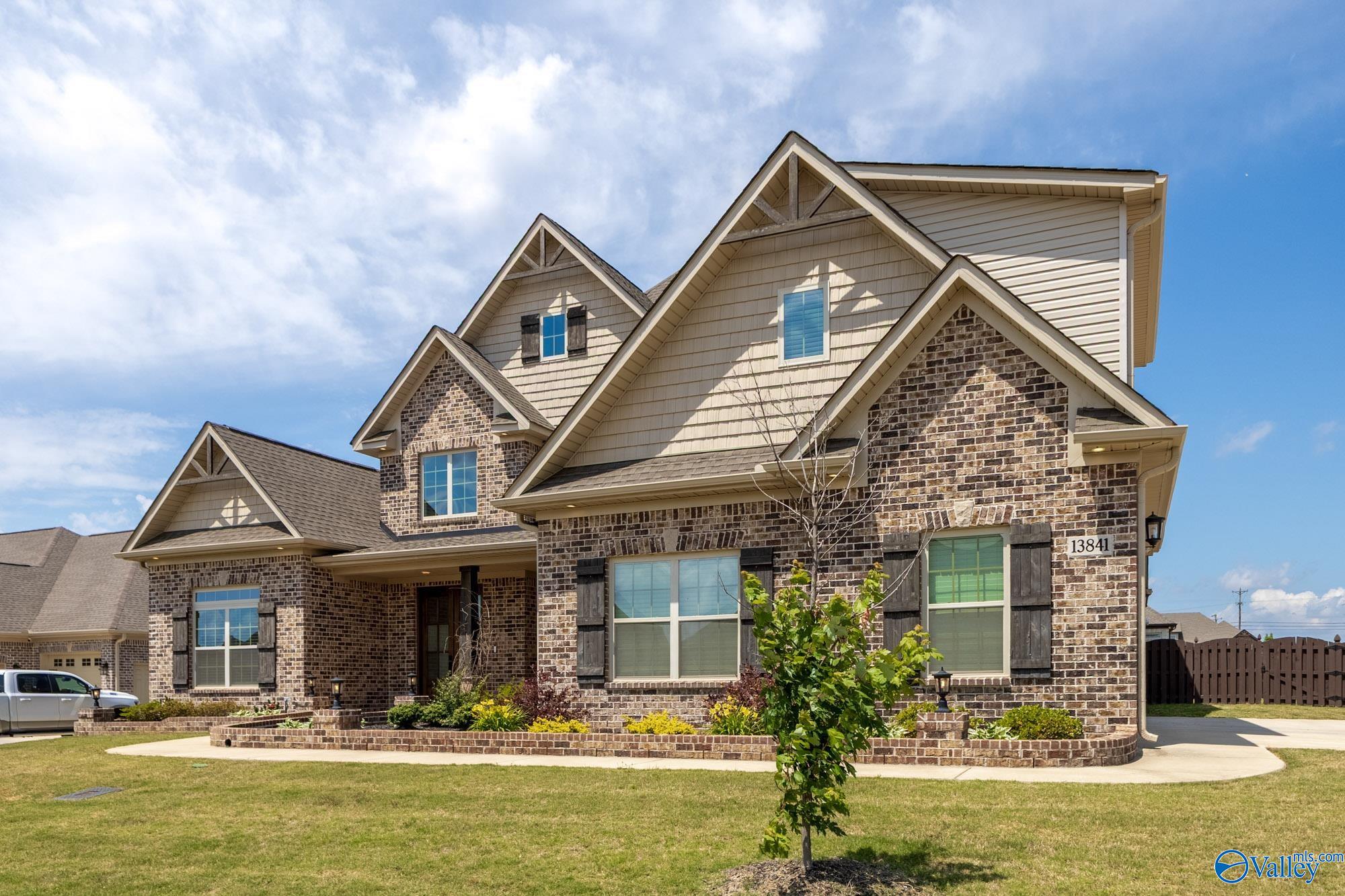 13841 Front Nine Drive — photo