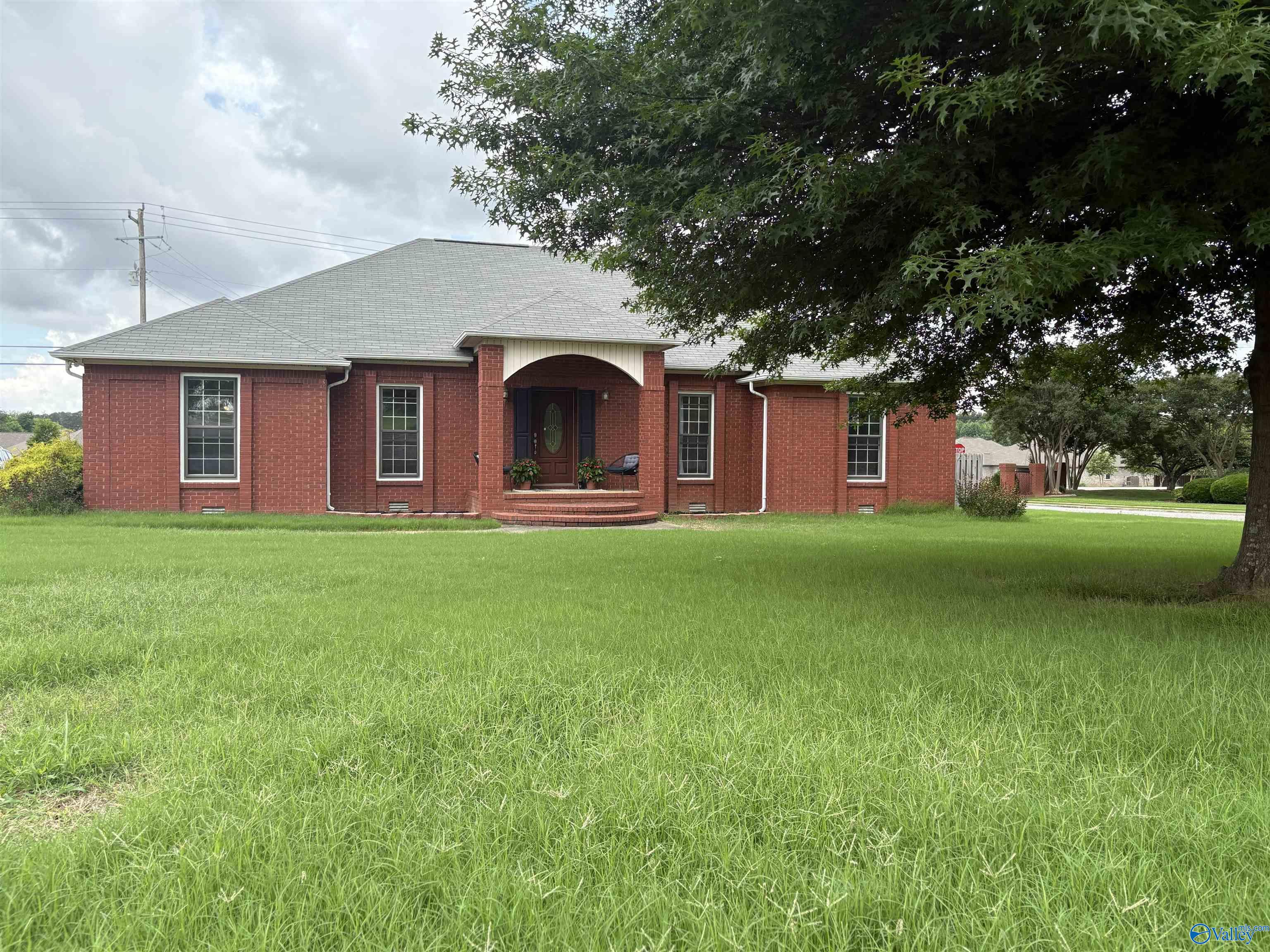 14743 Facet Circle — photo