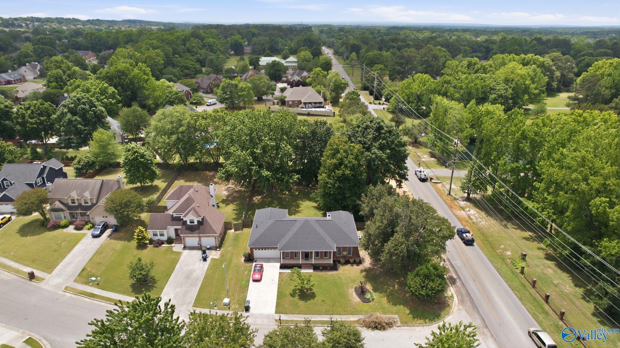 100 Pebblebrook Circle — photo