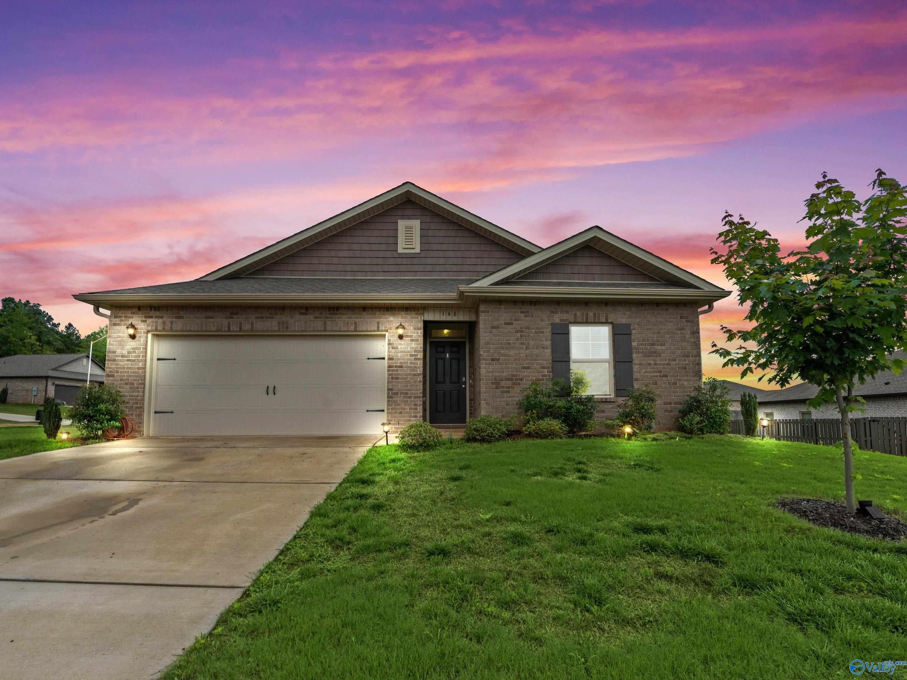 146 Oak Fletcher Drive — photo