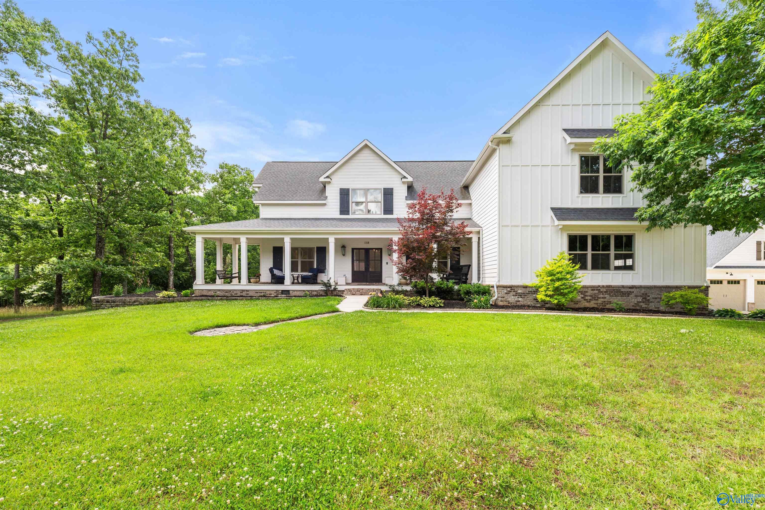 118 Hillsdale Drive — photo