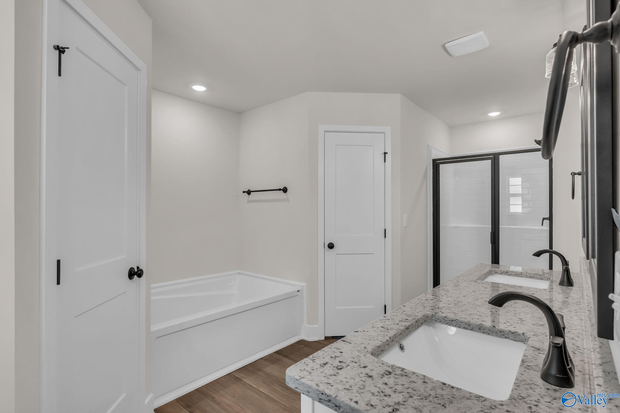 3017 Joseph Drive SE, Decatur, AL 35603 — photo 3