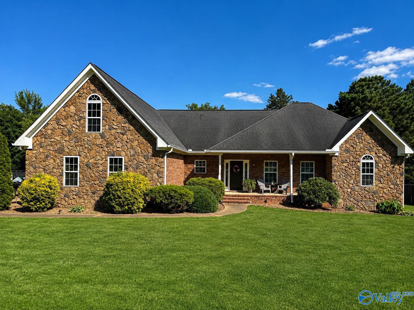 240 Cade Circle — photo