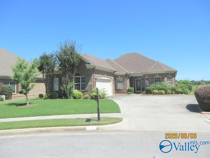 16013 Shropshire Drive SE — photo