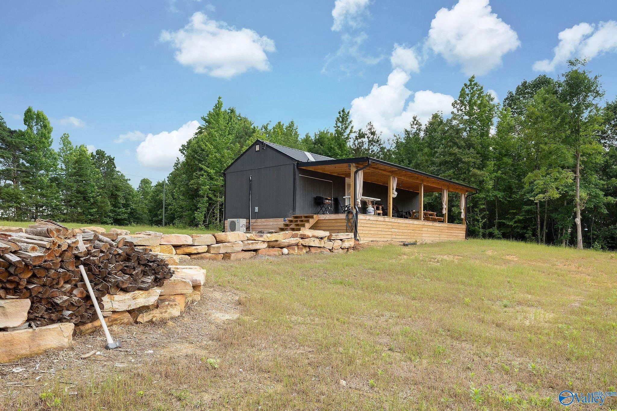 1129 Sloan Drive — photo