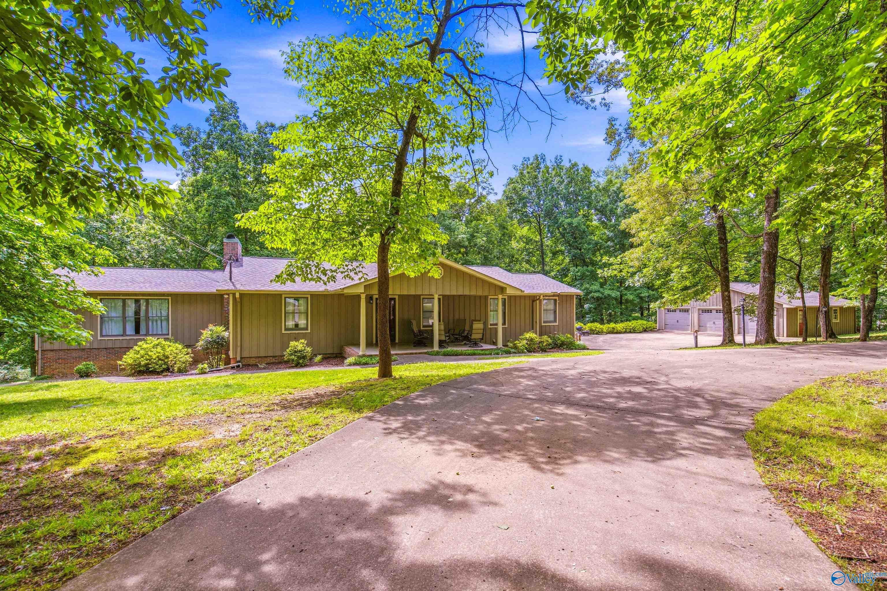 158 Jennifer Circle — photo
