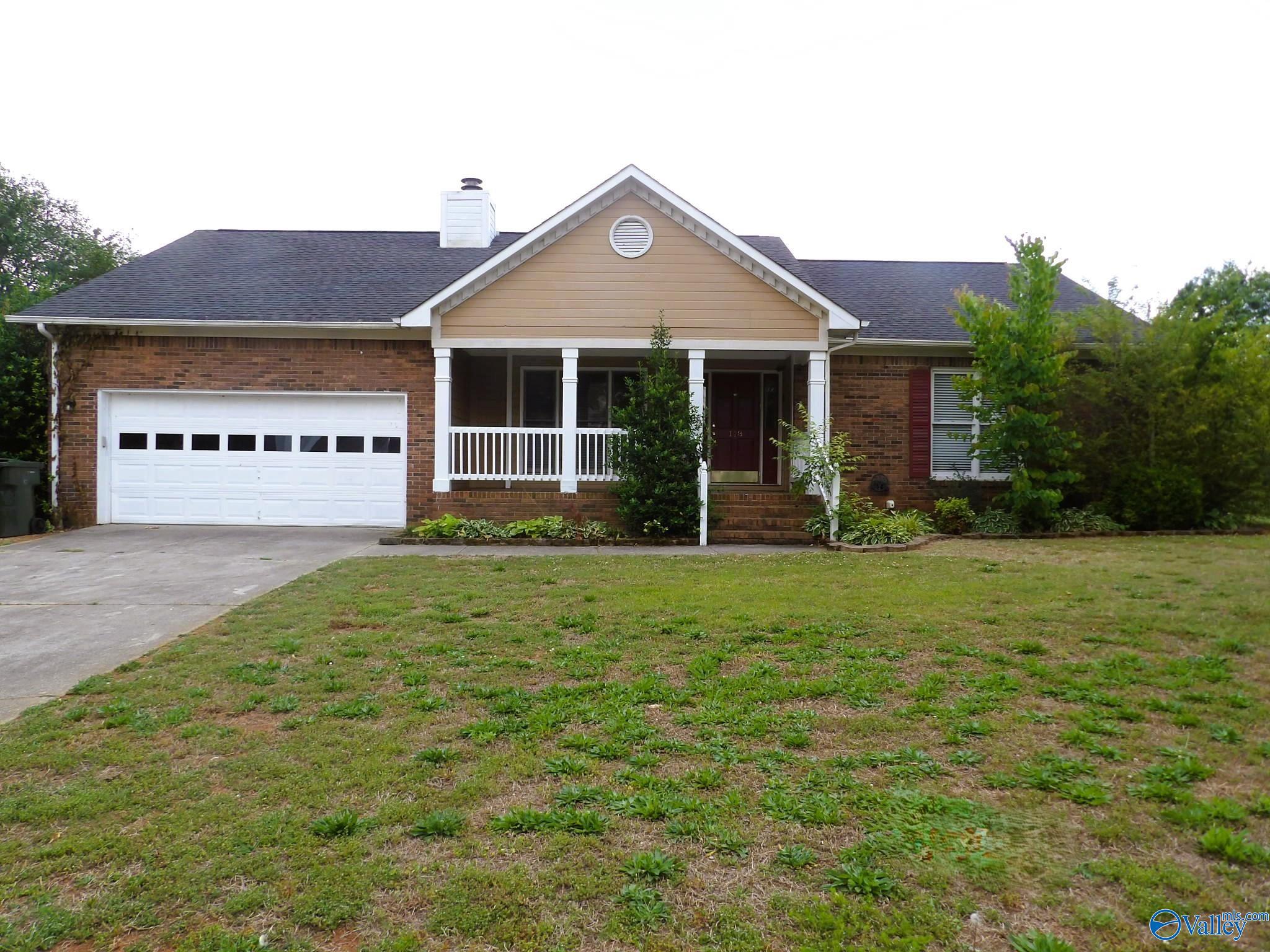 118 Lamirda Court — photo