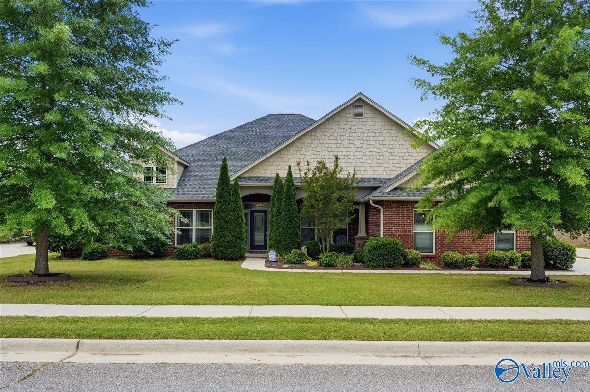 214 Maplebrook Drive — photo