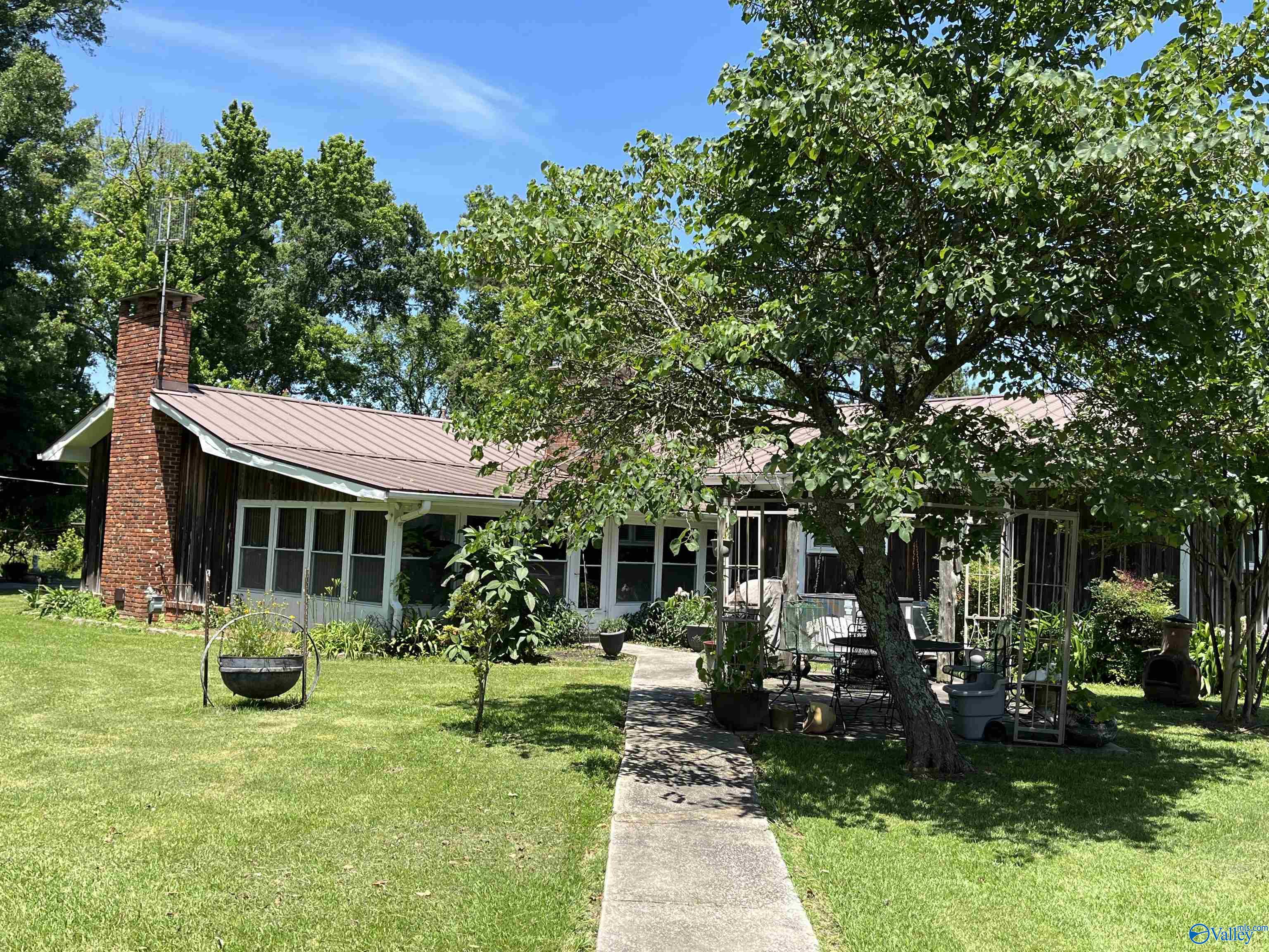 3117 Ridgeway Drive SW, Decatur, AL 35603 — photo 2