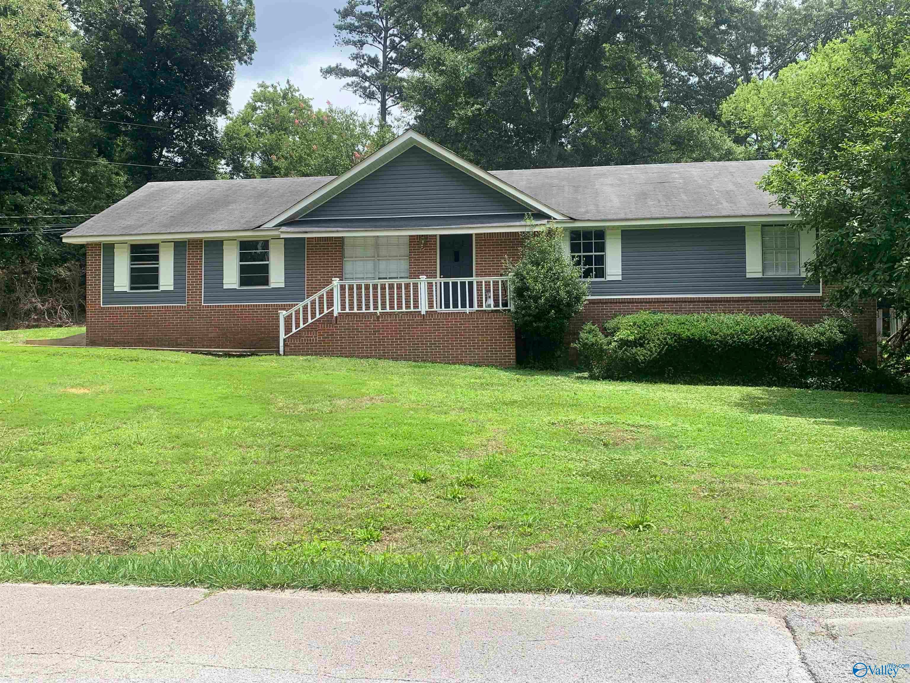 3501 Pine Ridge Road — photo