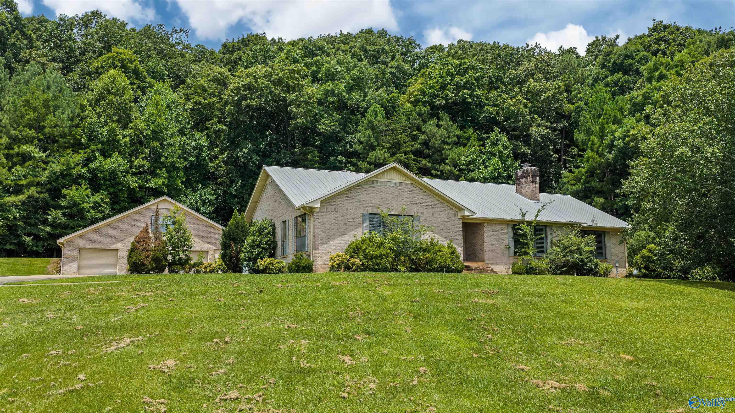 4486 County Road 458 — photo