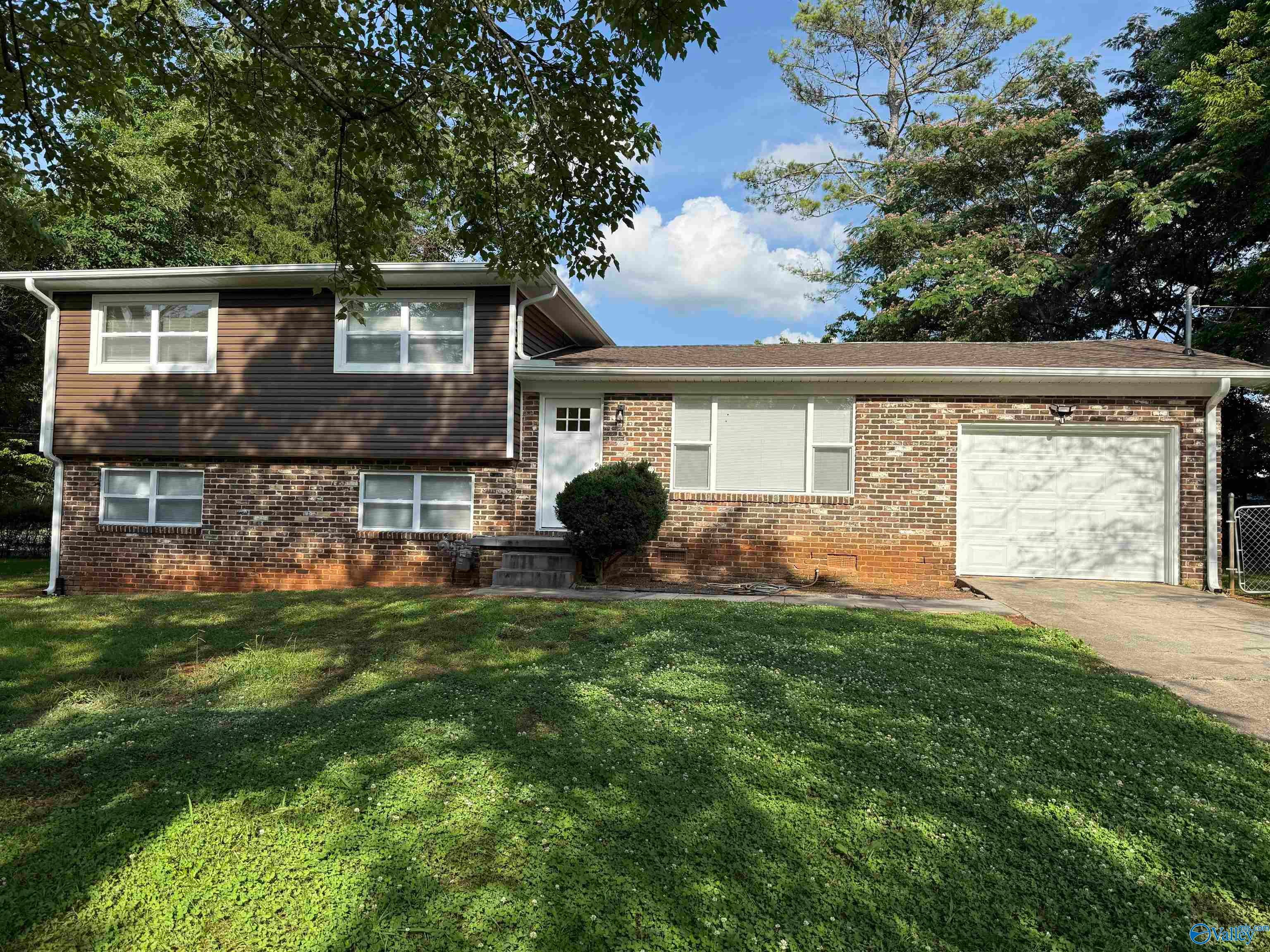 3510 Cable Street NW — photo