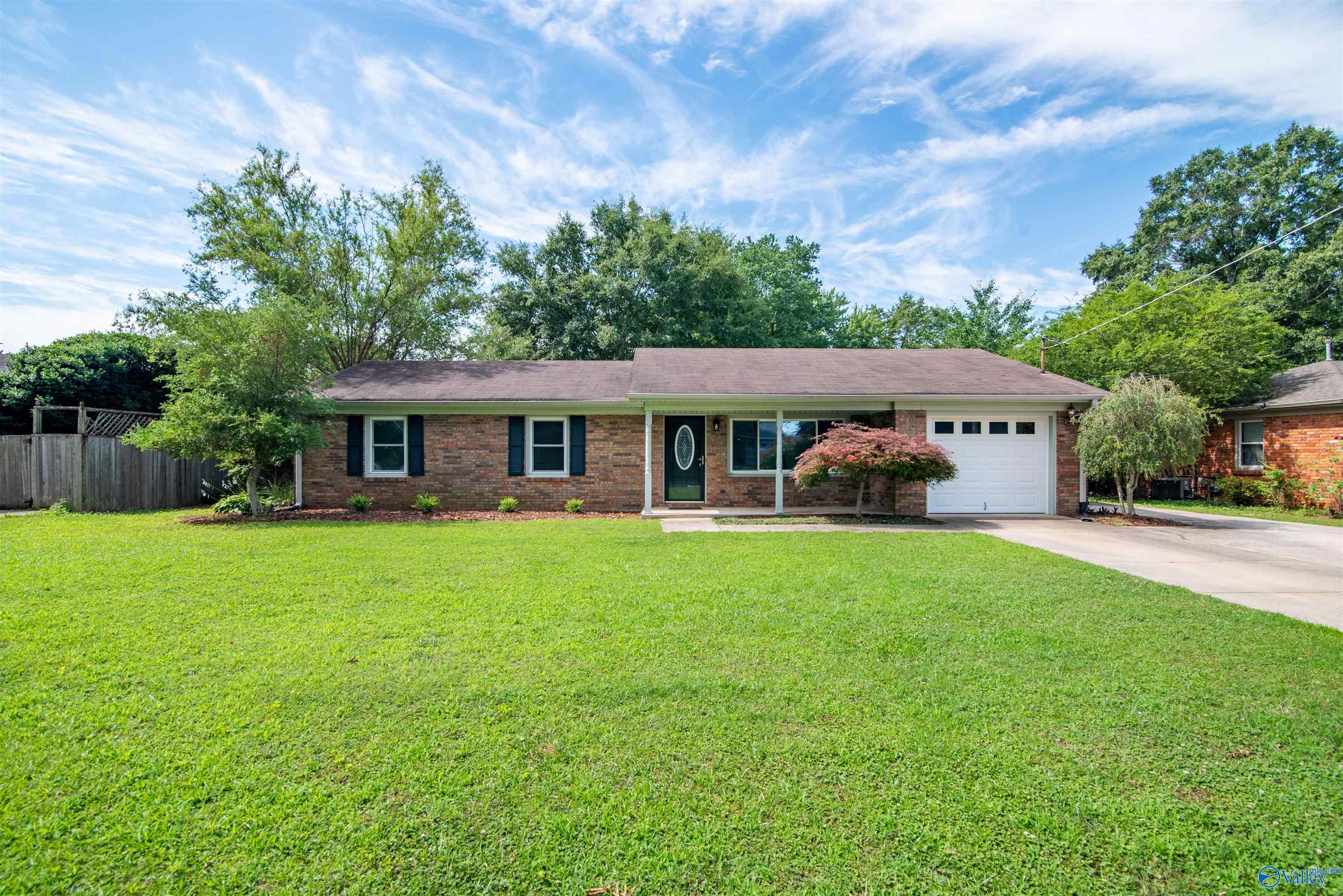 2203 Apolla Lane, Decatur, AL 35601 — photo 2