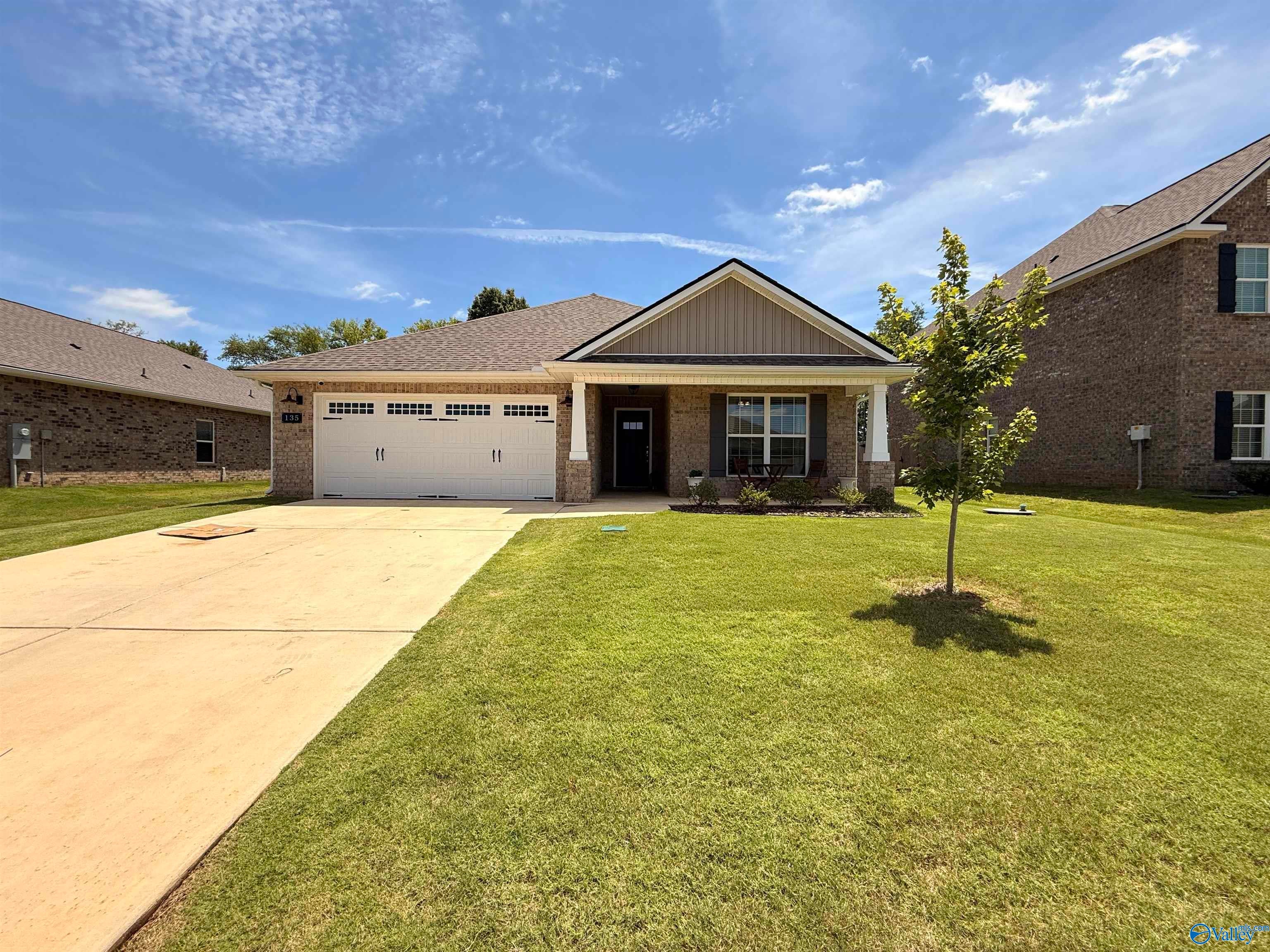 135 Ivy Vine Drive — photo