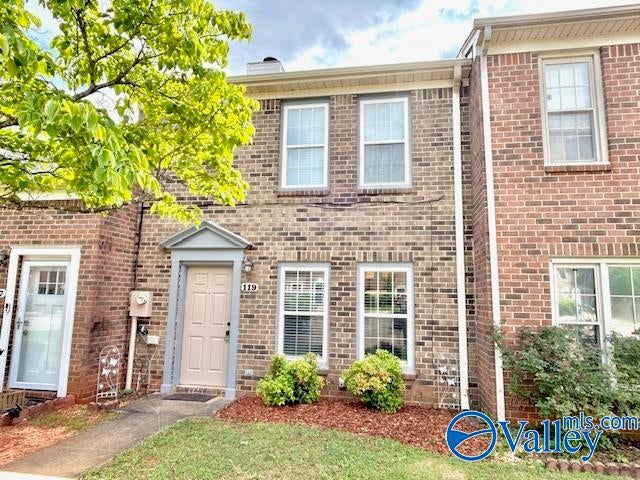 119 Crescent Circle 119 — photo