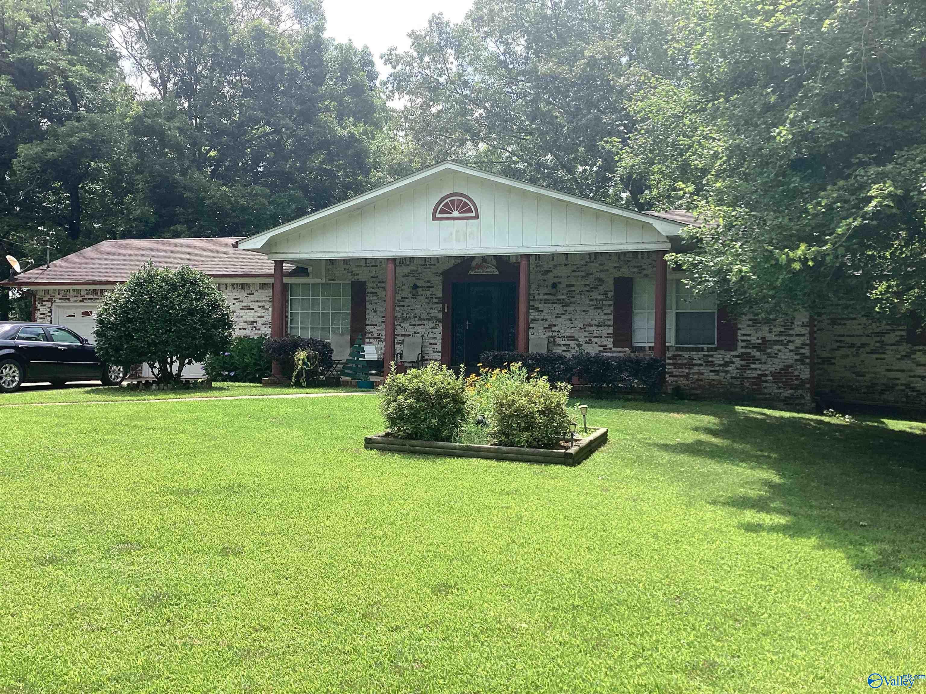 884 Riverside Drive, Gadsden, AL 35901 — photo 3