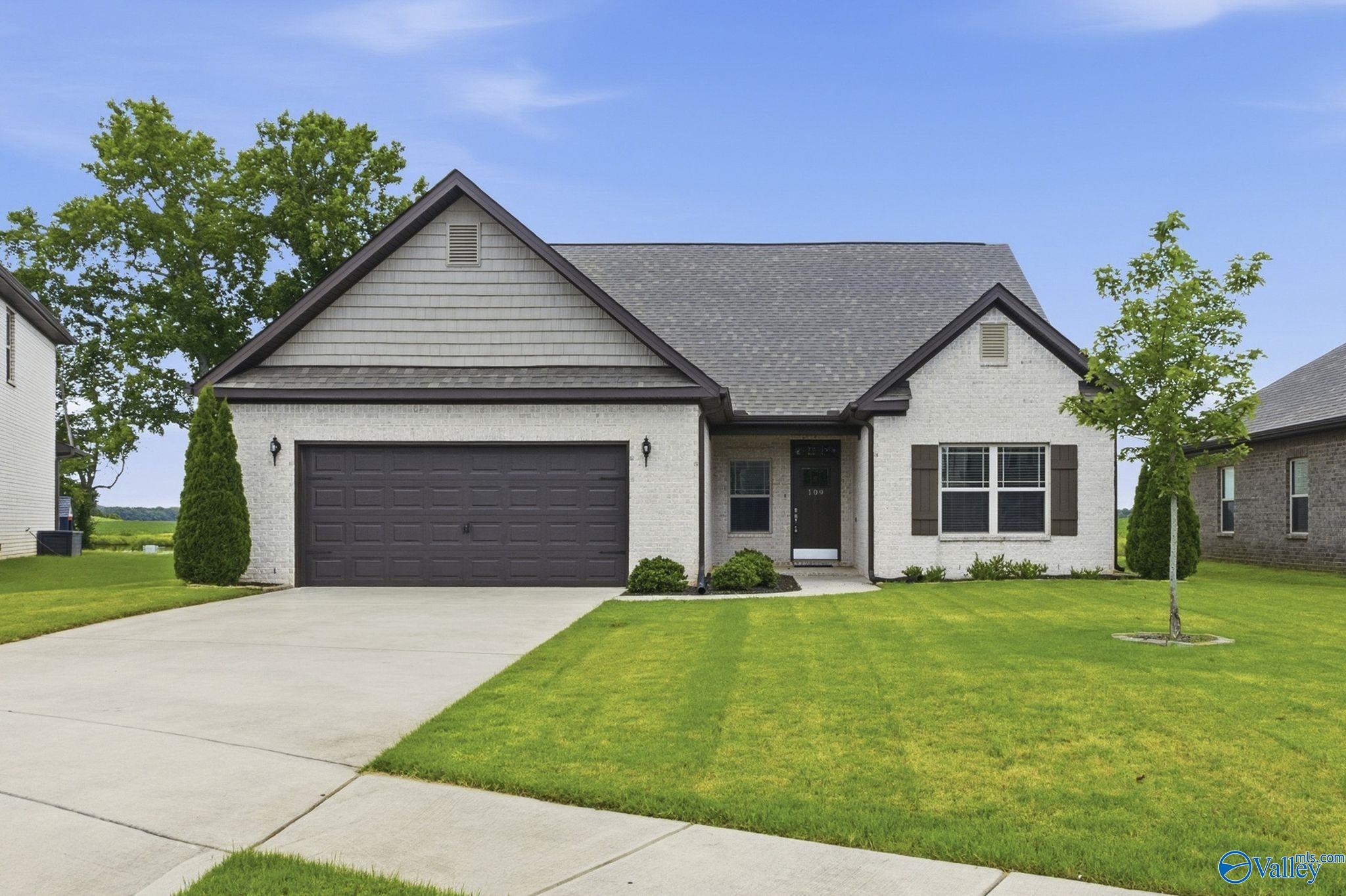 109 Hosel Circle — photo