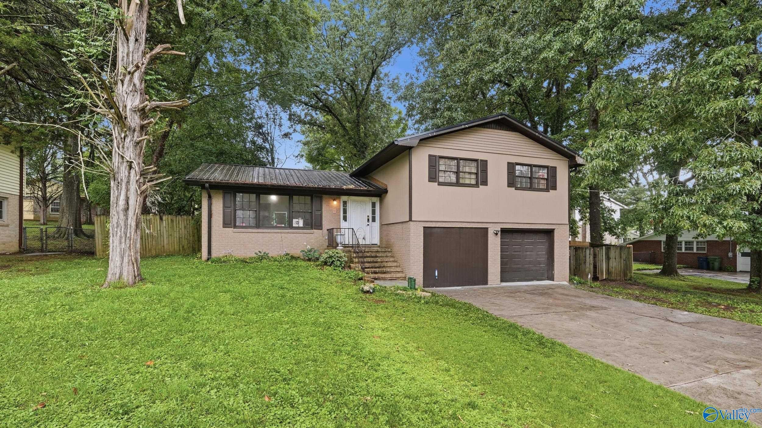 4703 Wellington Point NW — photo